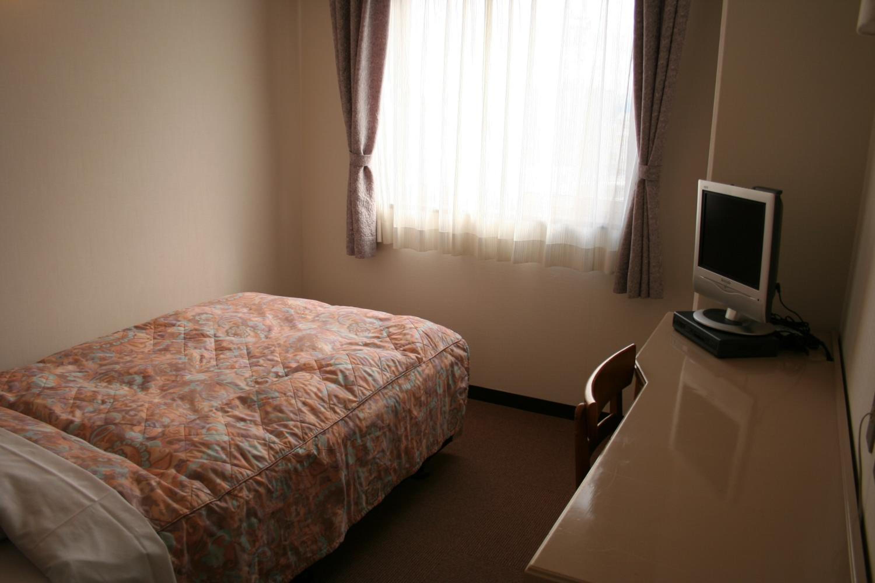 Economy Double Room with Small Double Bed - Main Building - Smoking