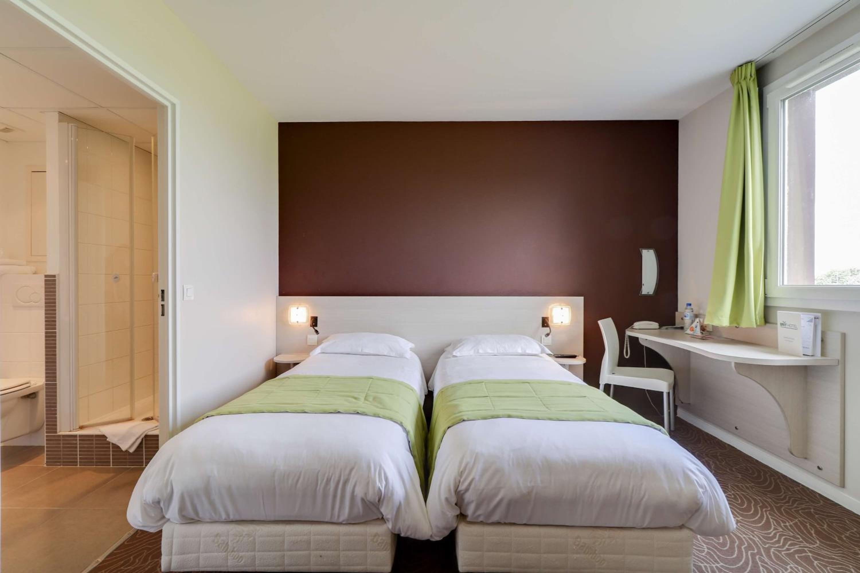 Comfort Twin Room - Photo 4