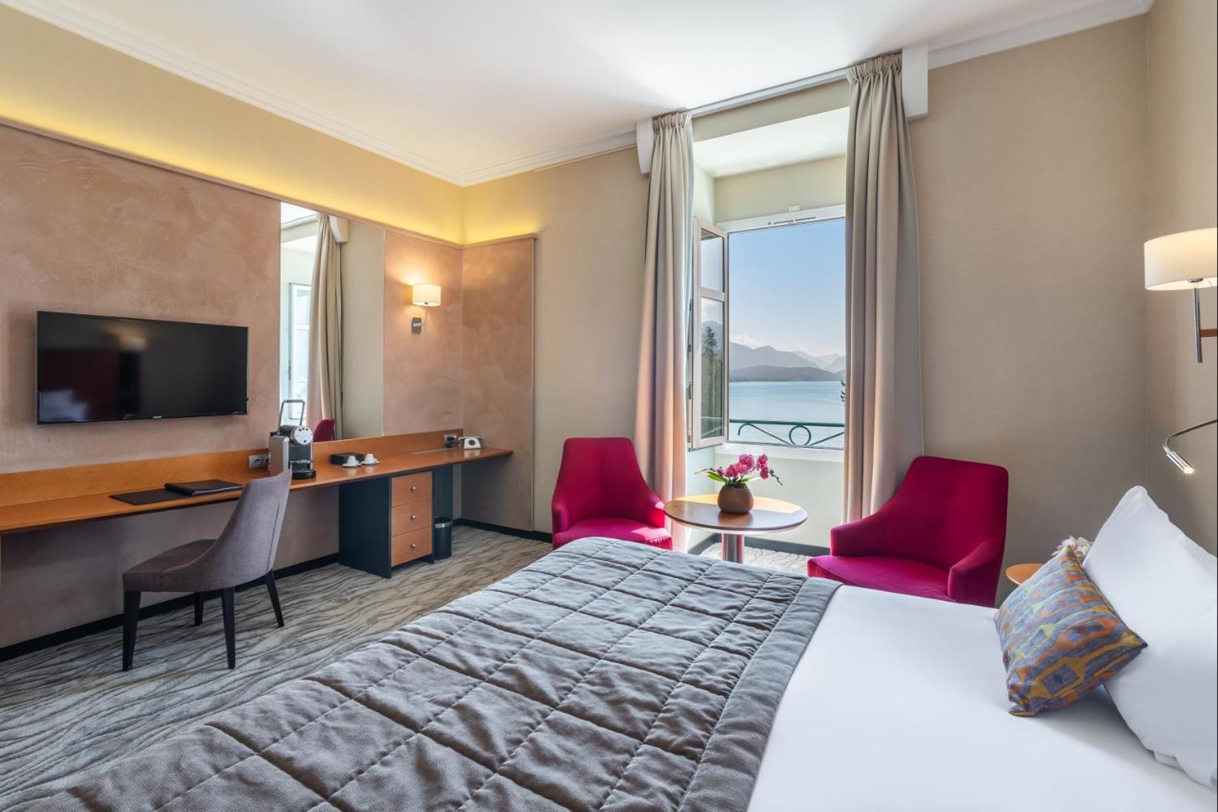 Prestige Lake Room - Spa Access Included - Reservation Needed