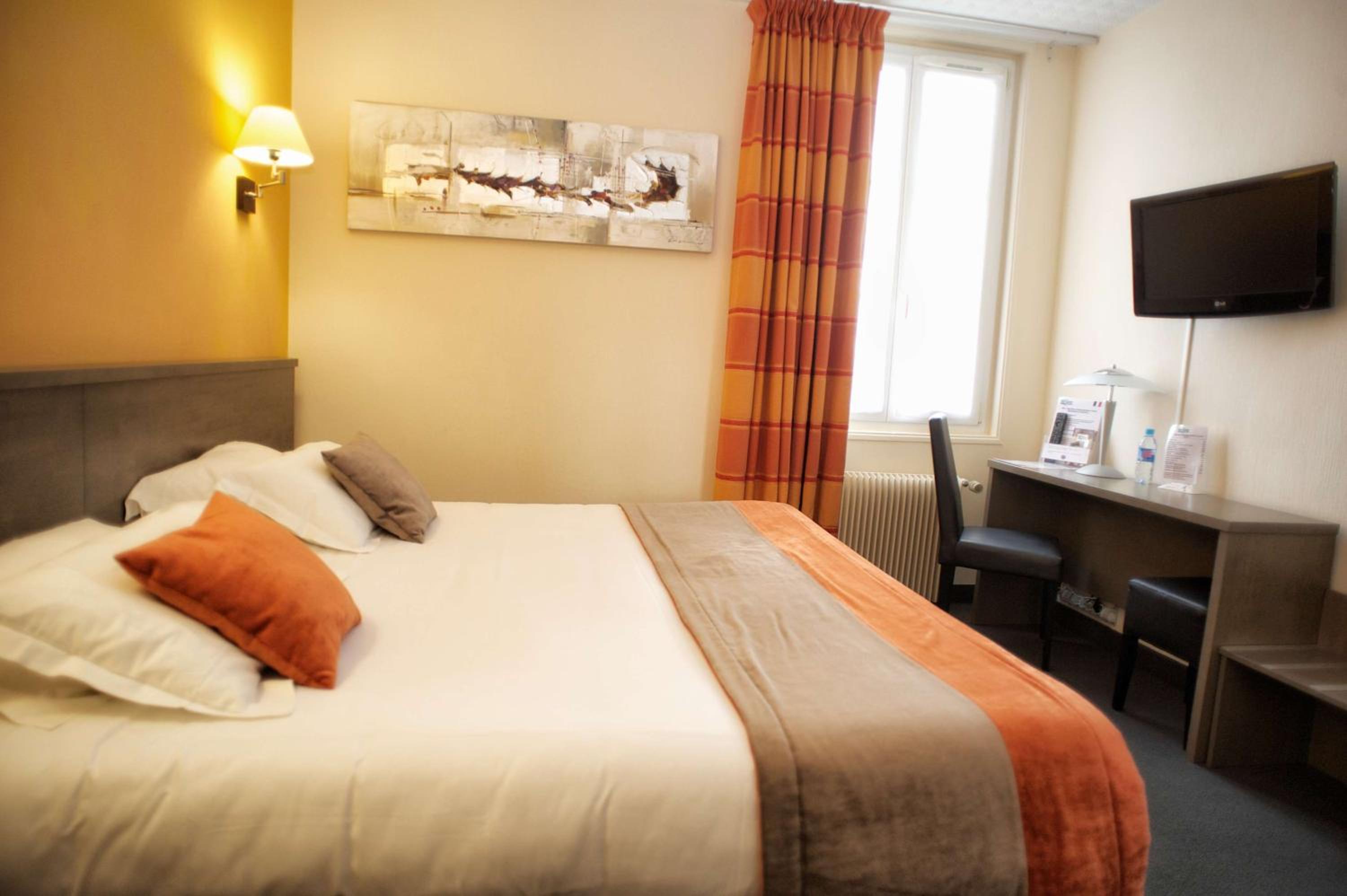 Superior Double Room with Kingsize Bed photo 1