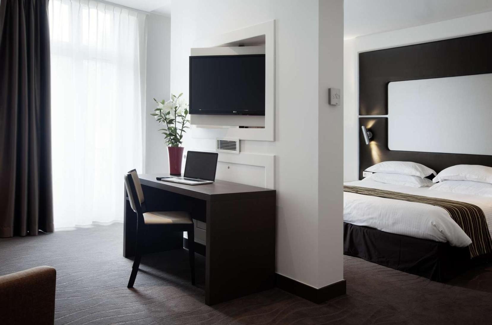 Junior Suite - Photo 1