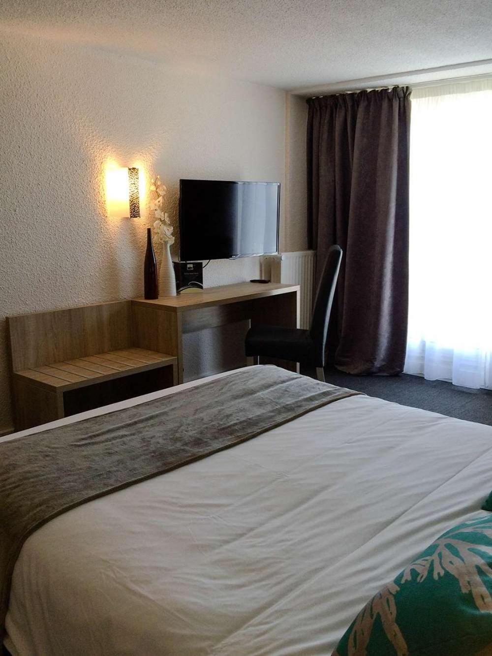 Triple Room with Sea View