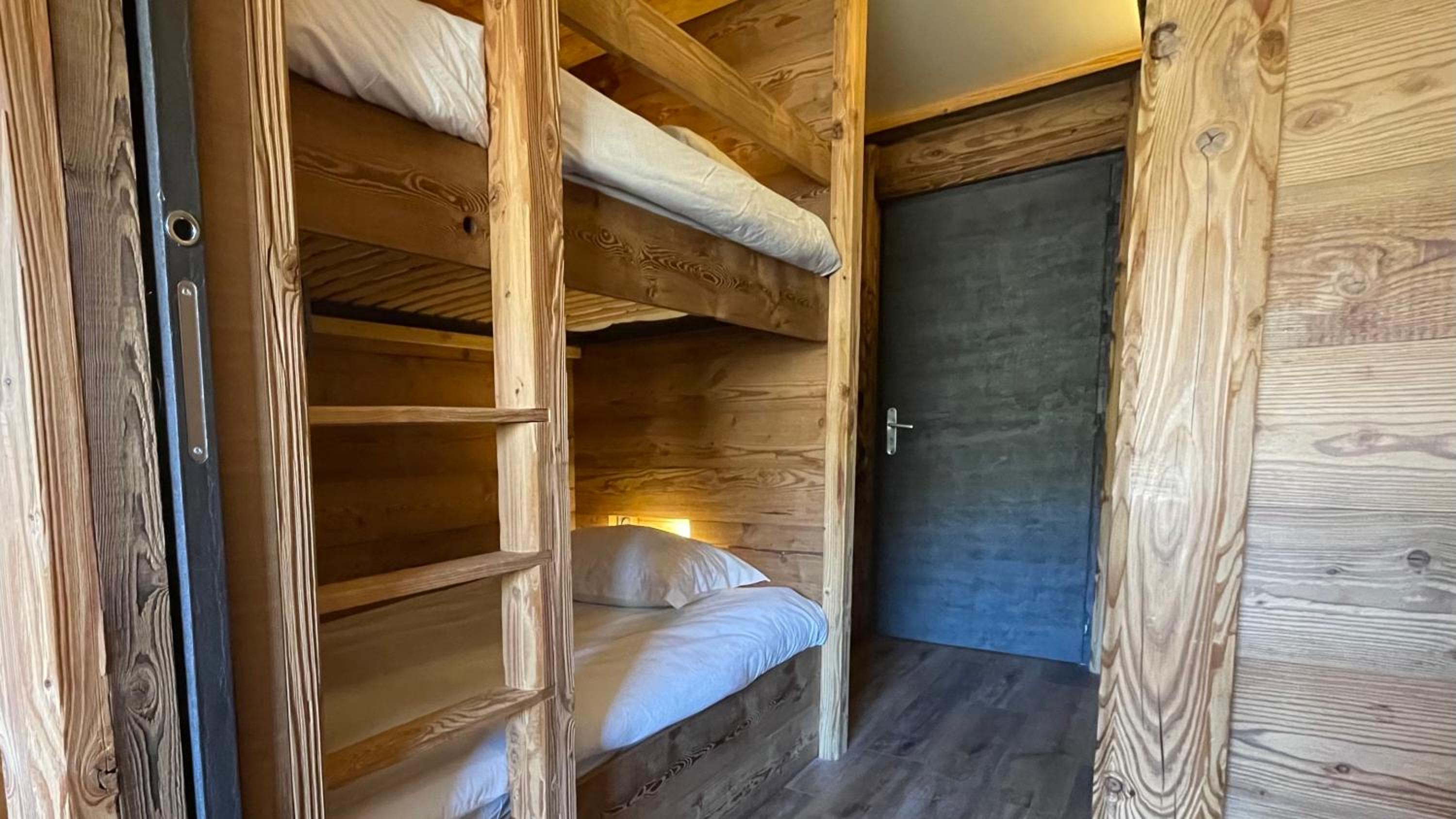 Superior Quadruple Room Renovated photo 3