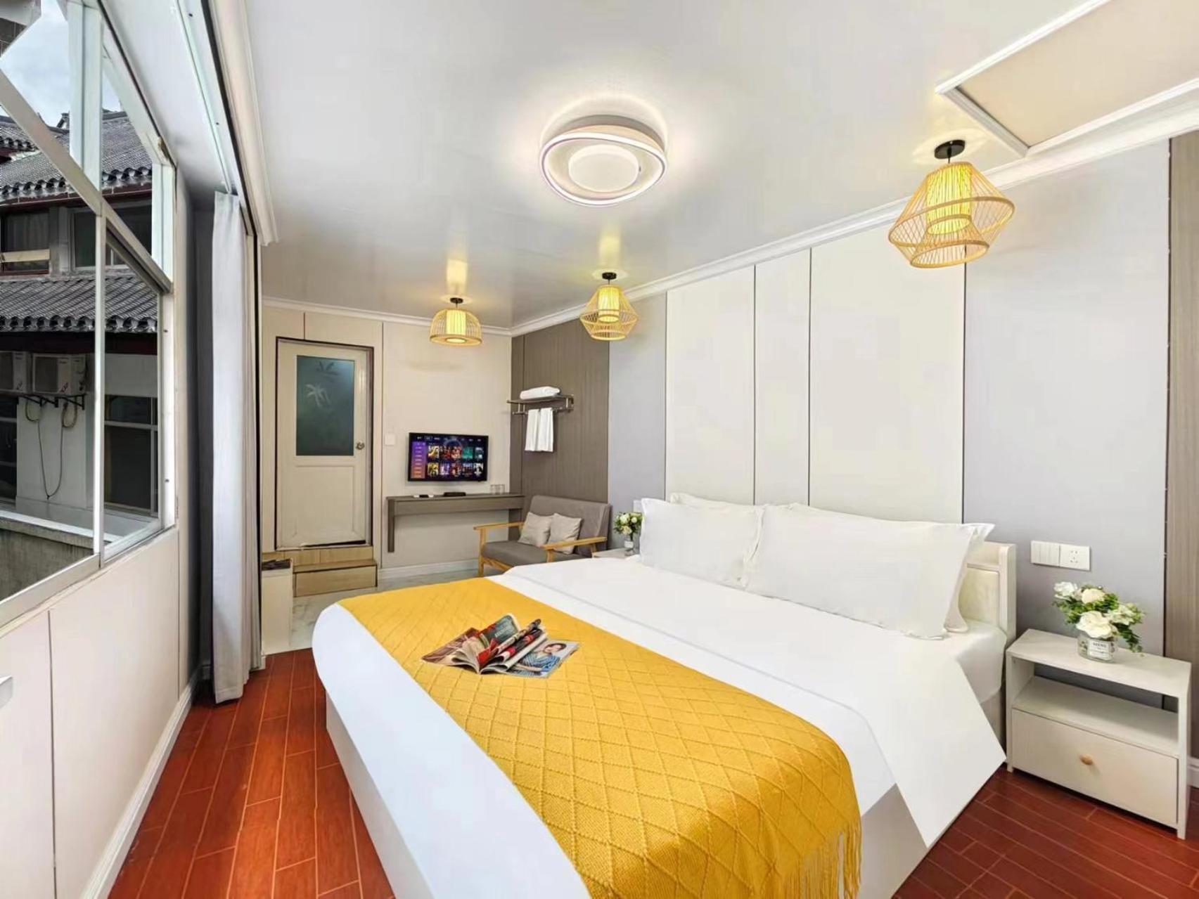 Superior Queen Room
