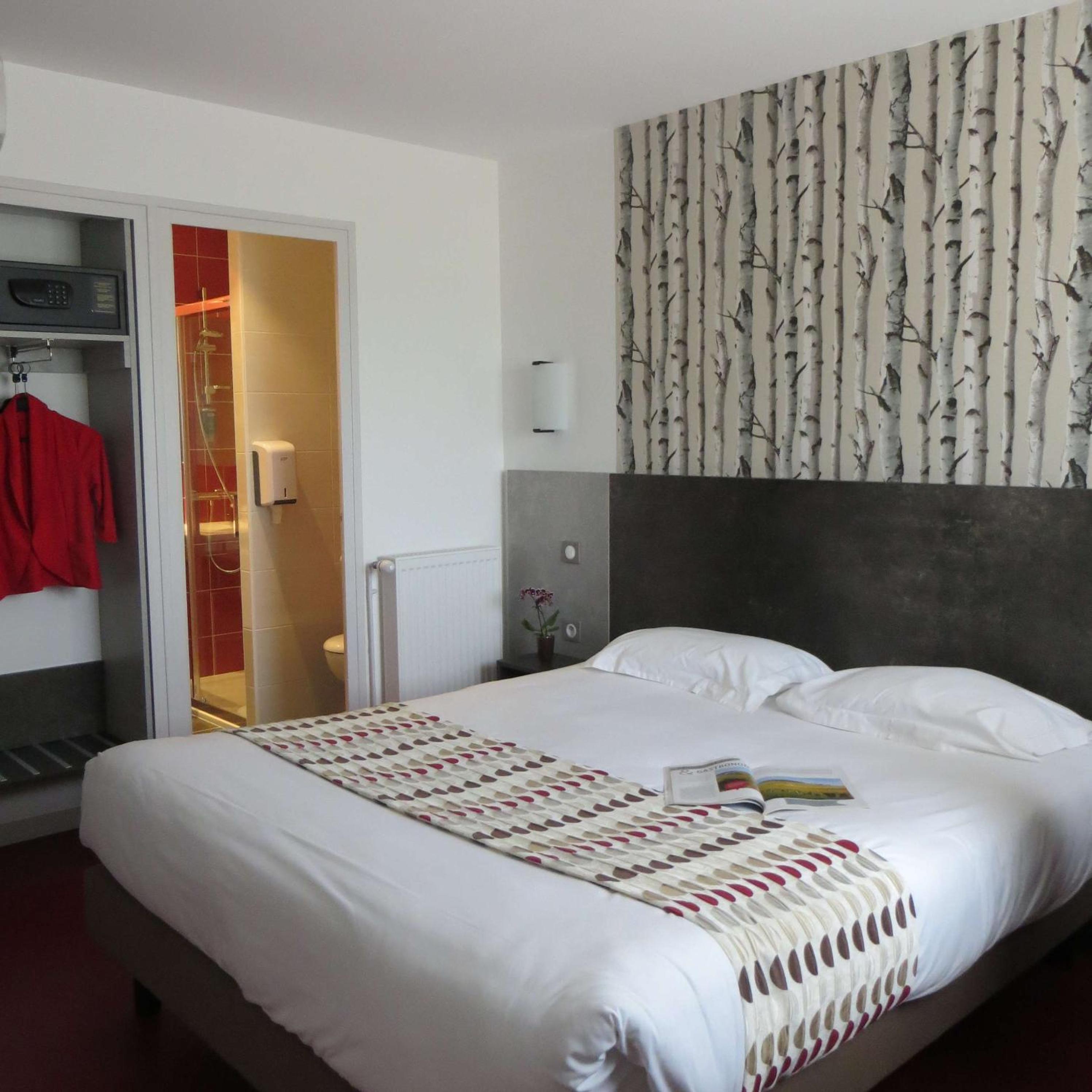 Double Room - Photo 6