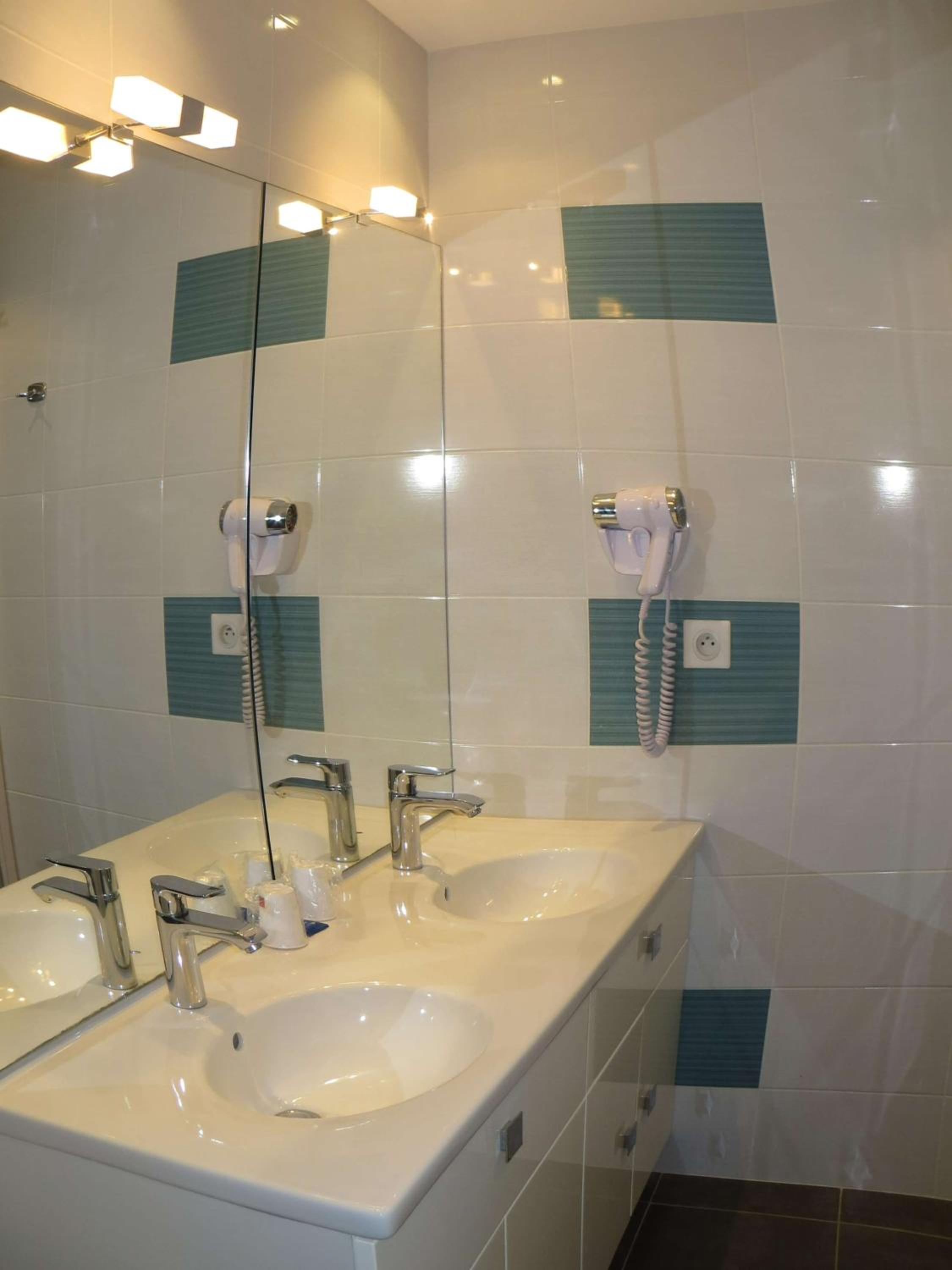 Family Suite - Photo 2
