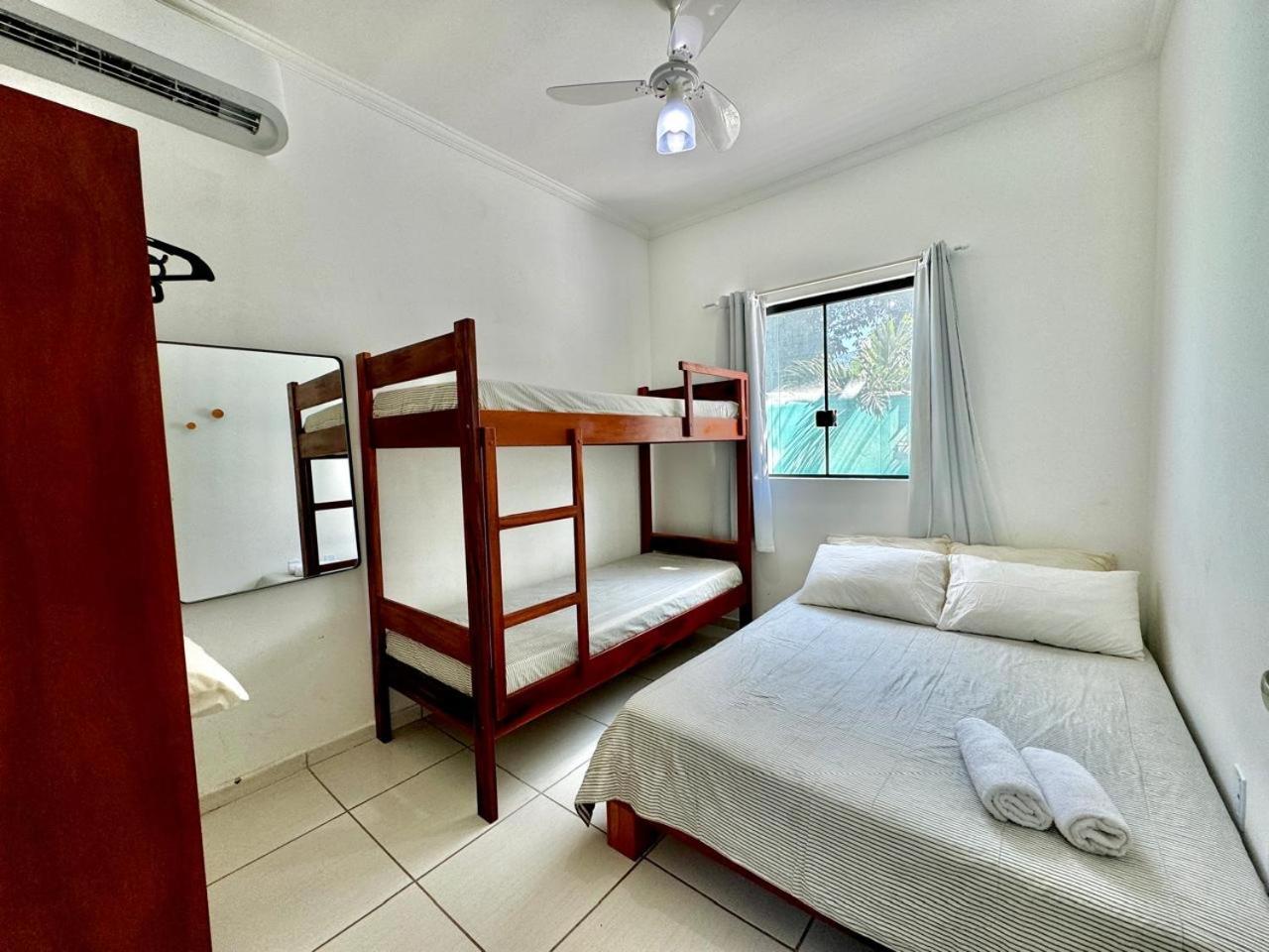 Apartment with Balcony - Photo 3