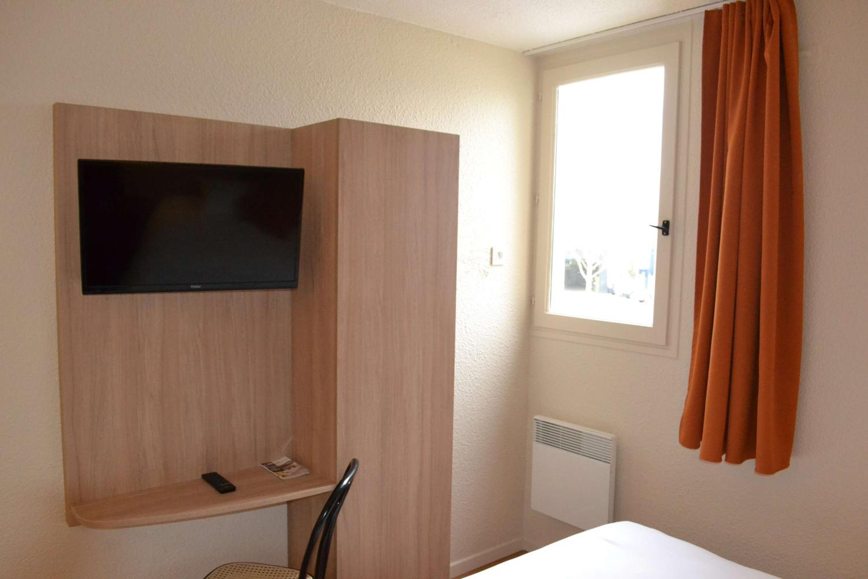 Double Room - Photo 3