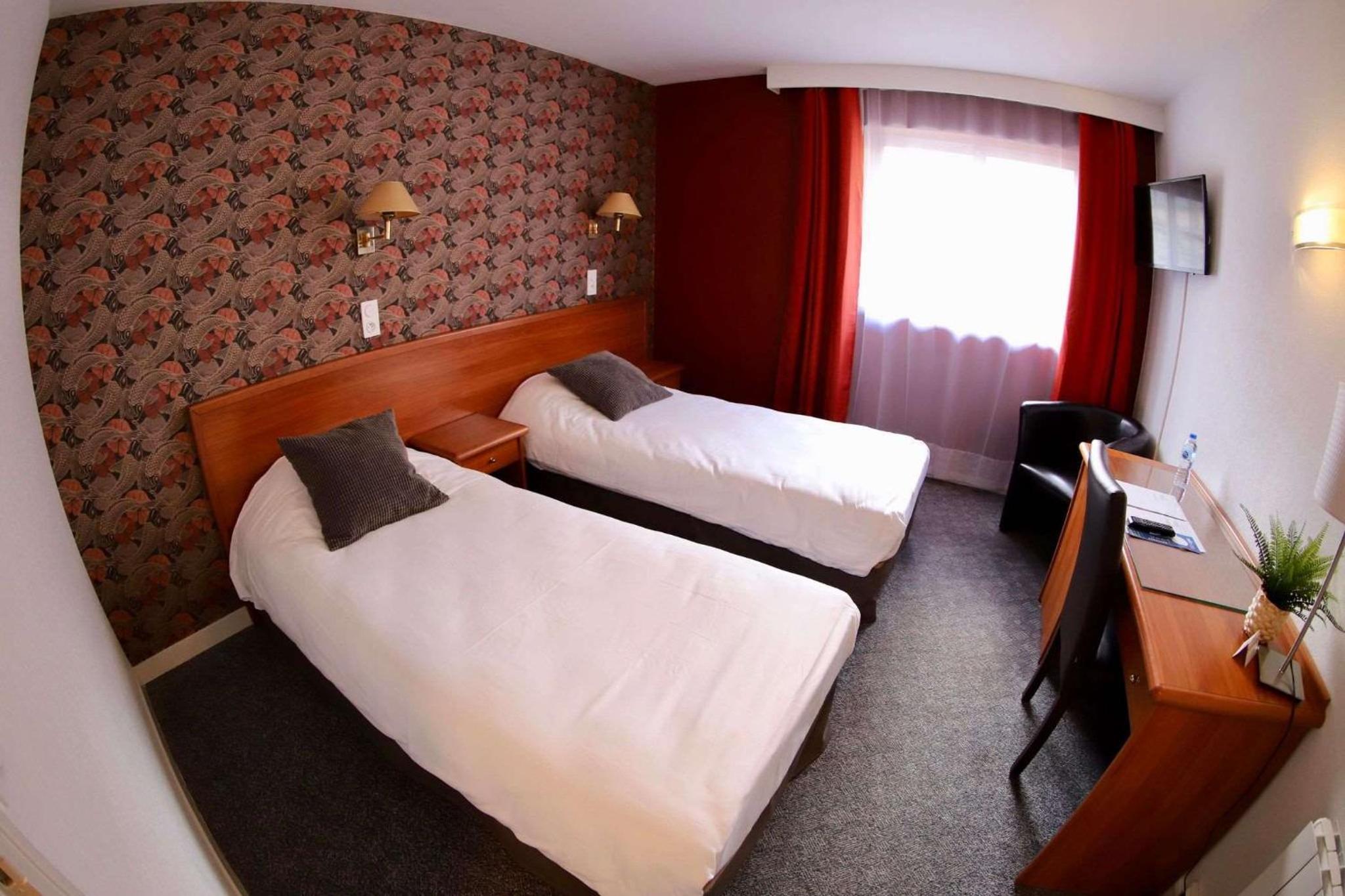 Superior Double or Twin Room with Garden View
