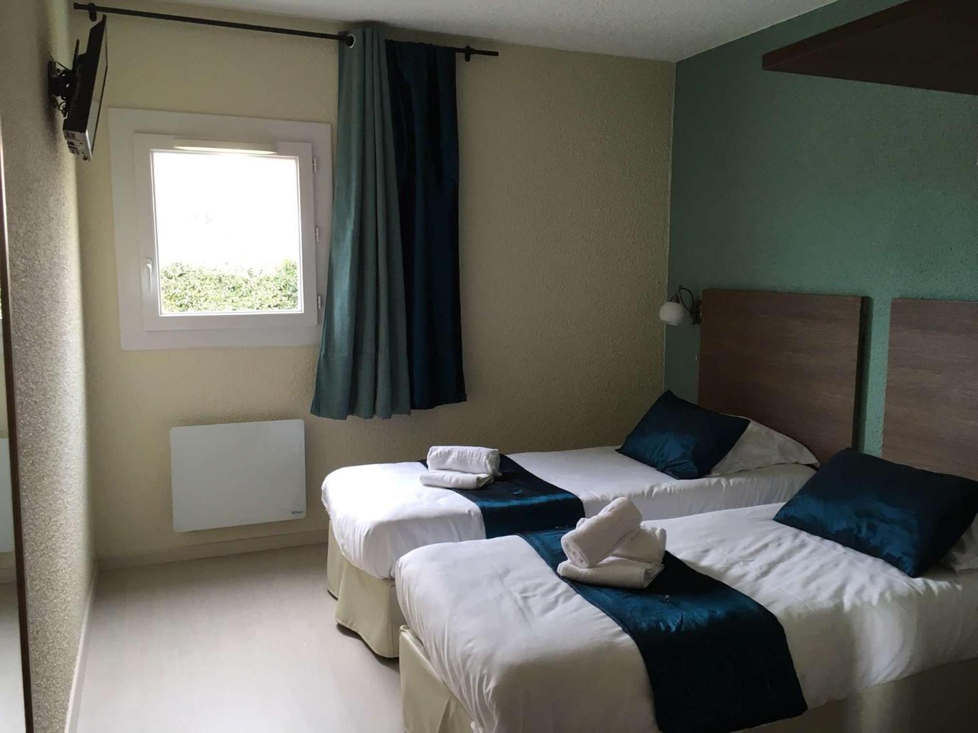 Superior Twin Room photo 2