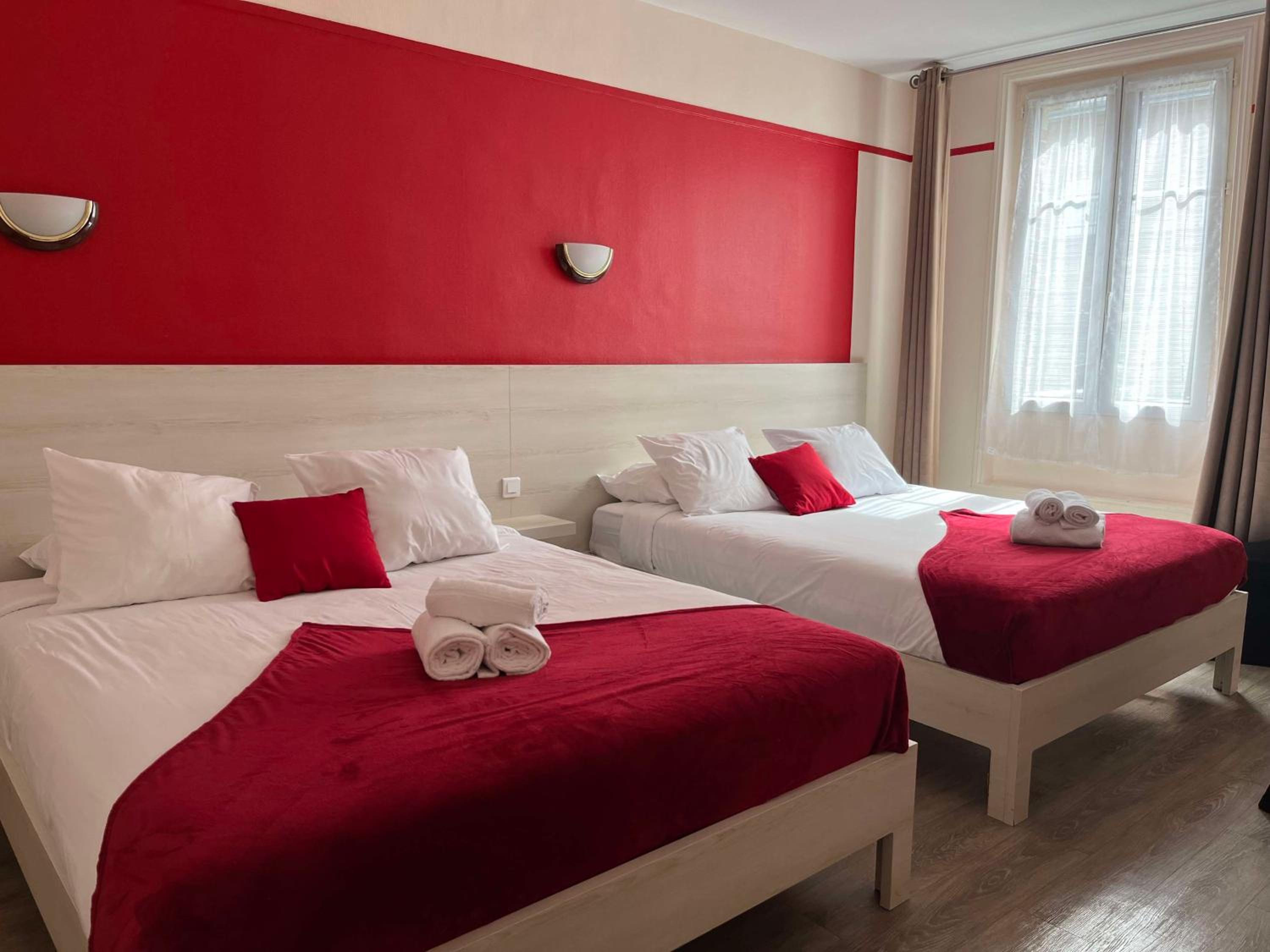 Superior Twin Room - Photo 3