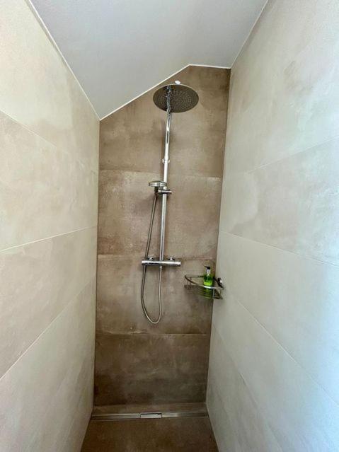 Apartment - Photo 17