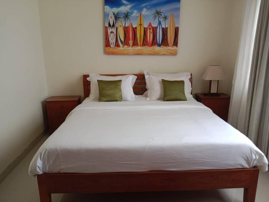 Three-Bedroom House photo 2
