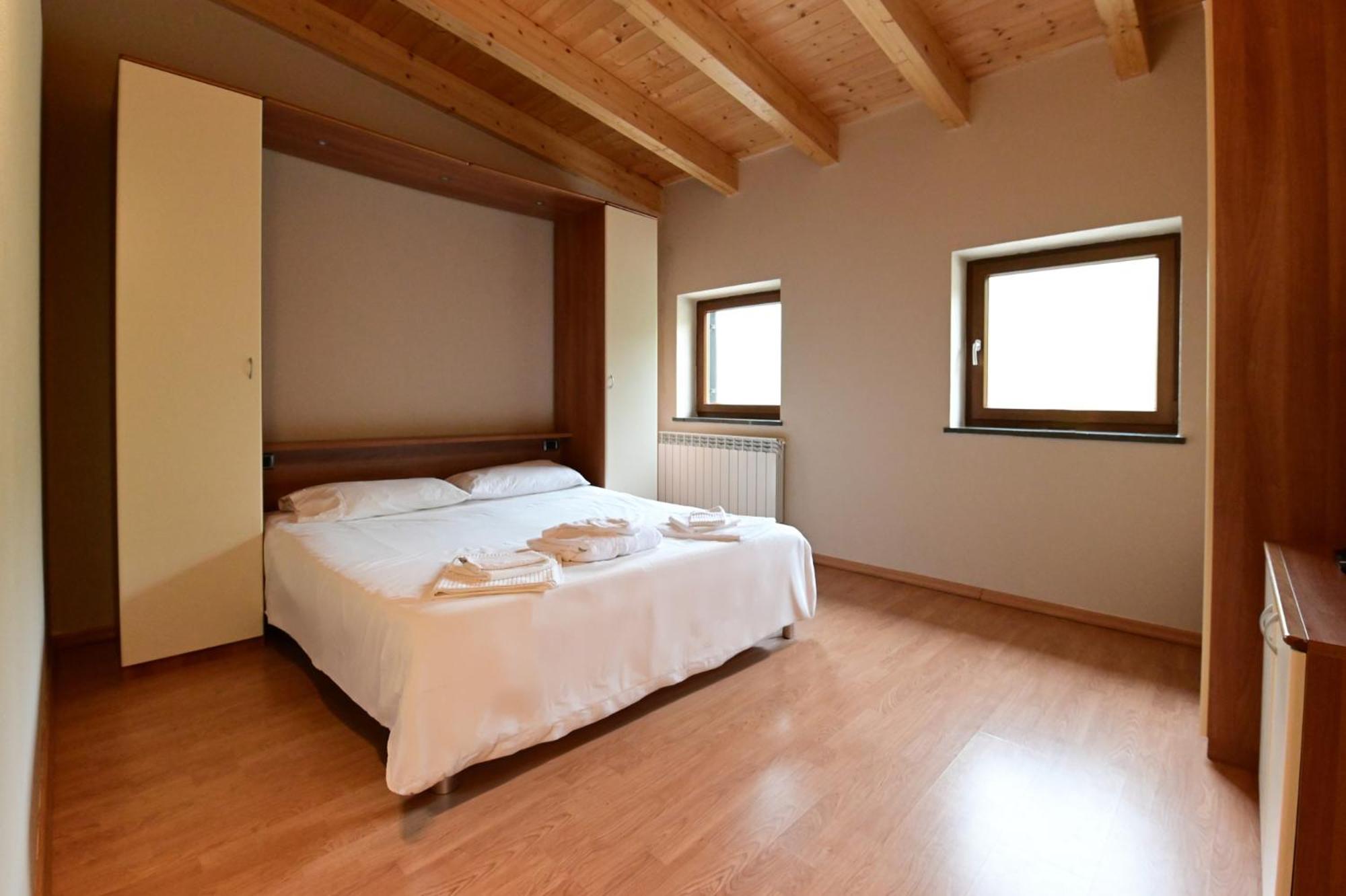 Standard Double Room photo 2