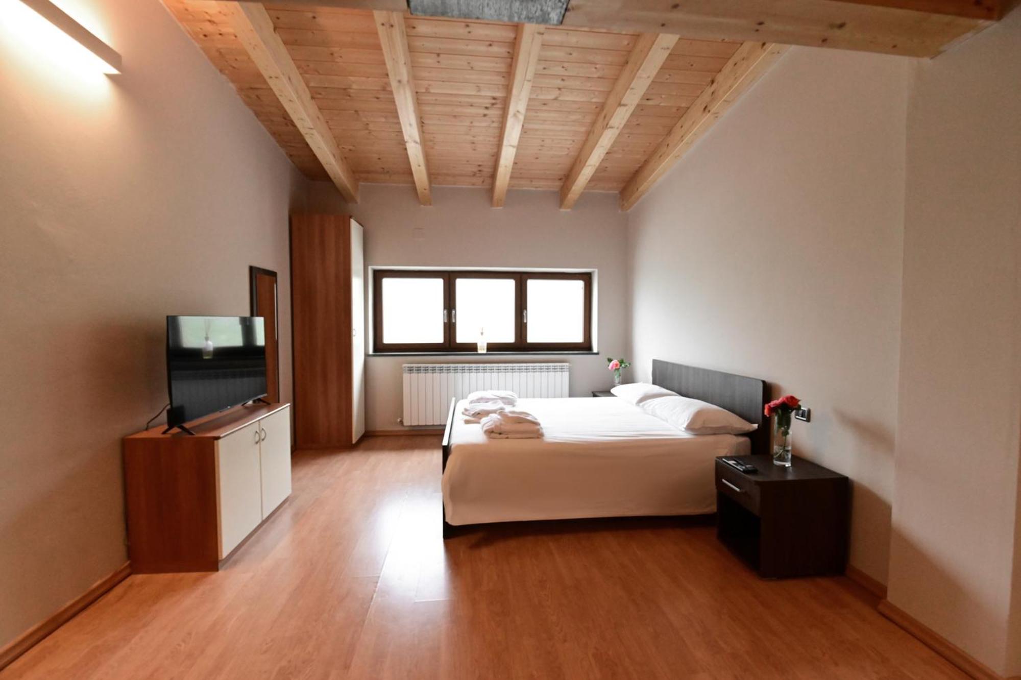 Standard Quadruple Room photo 3