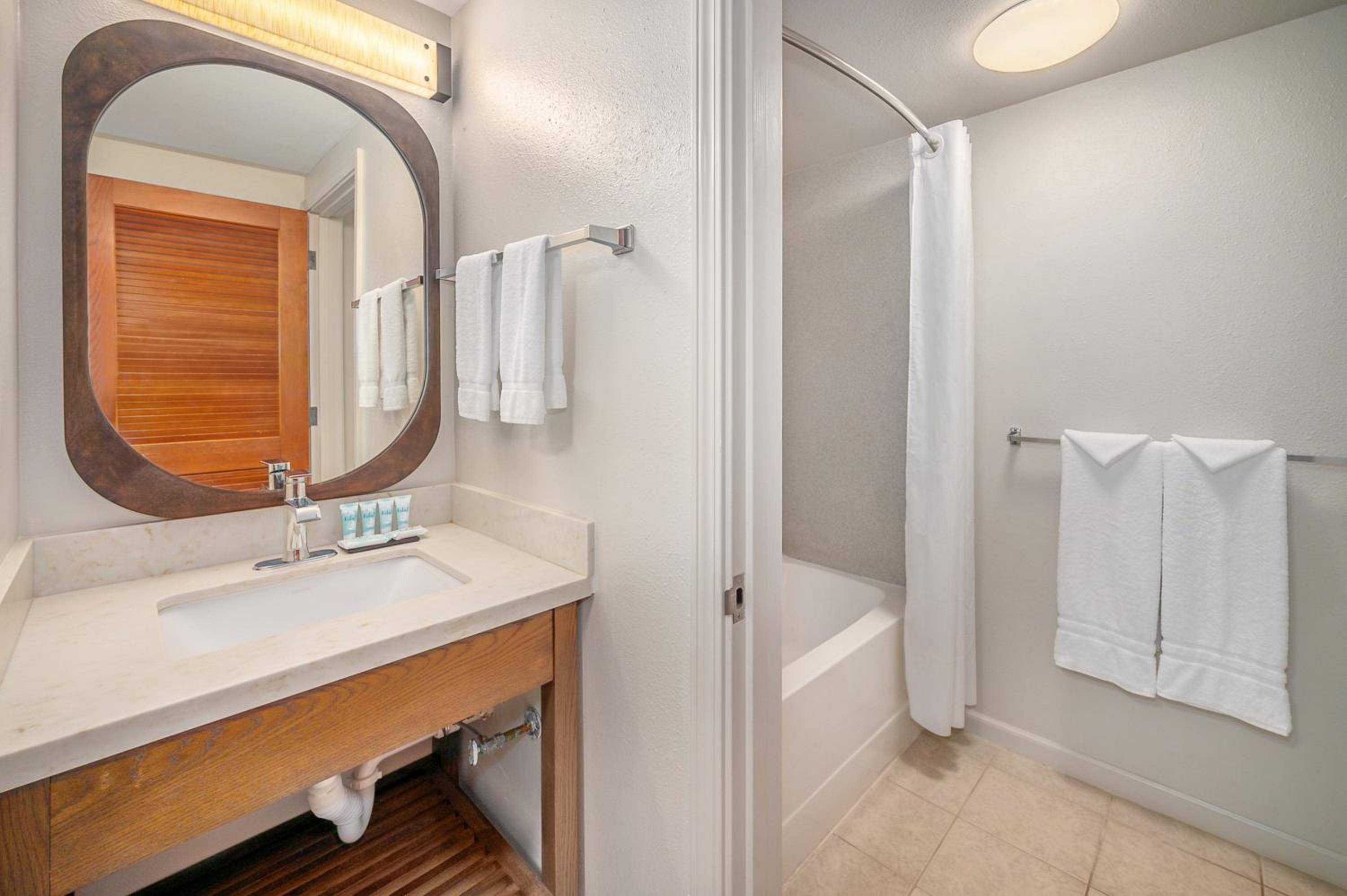 Standard Room Two Doubles - Photo 2