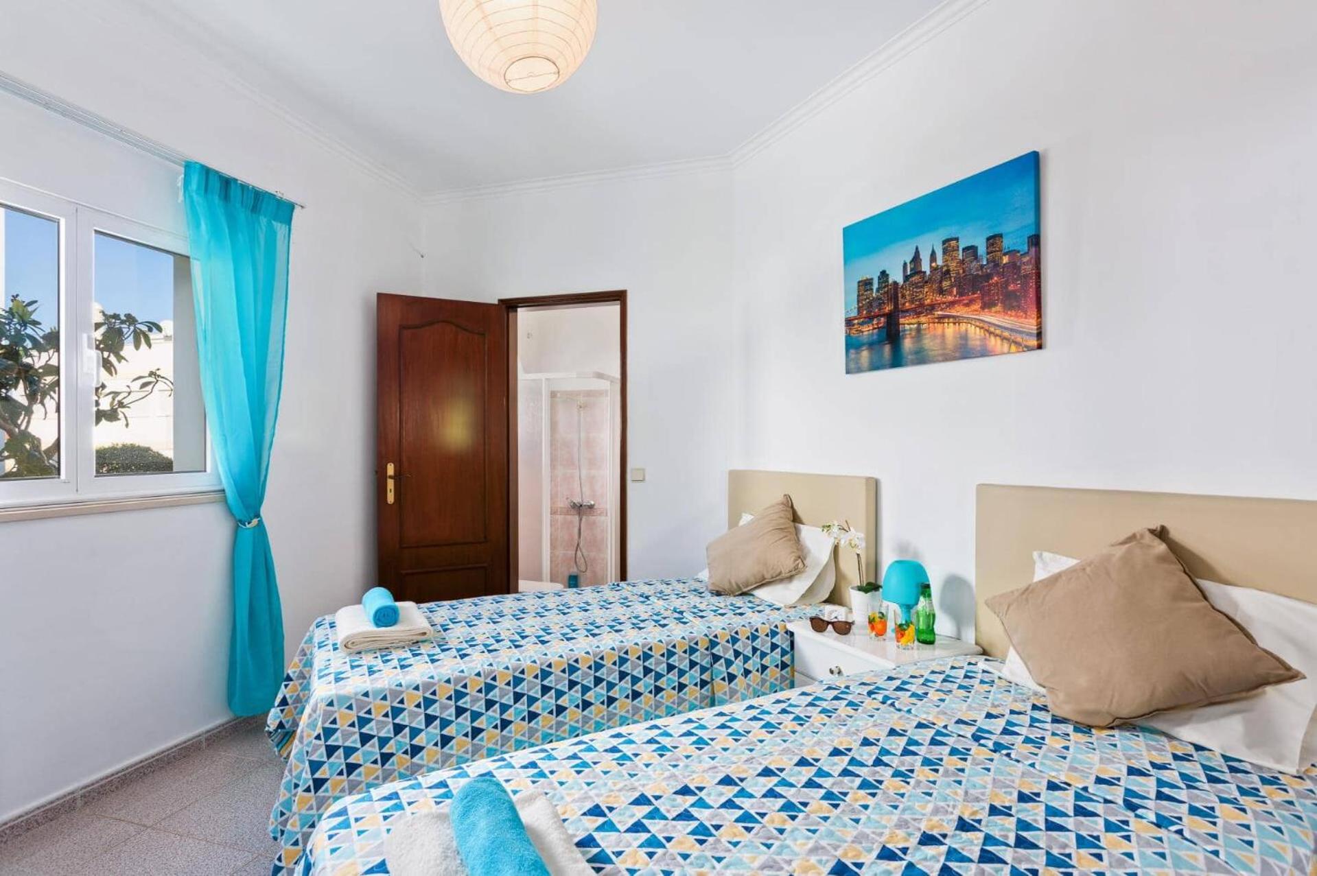 Villa photo 2