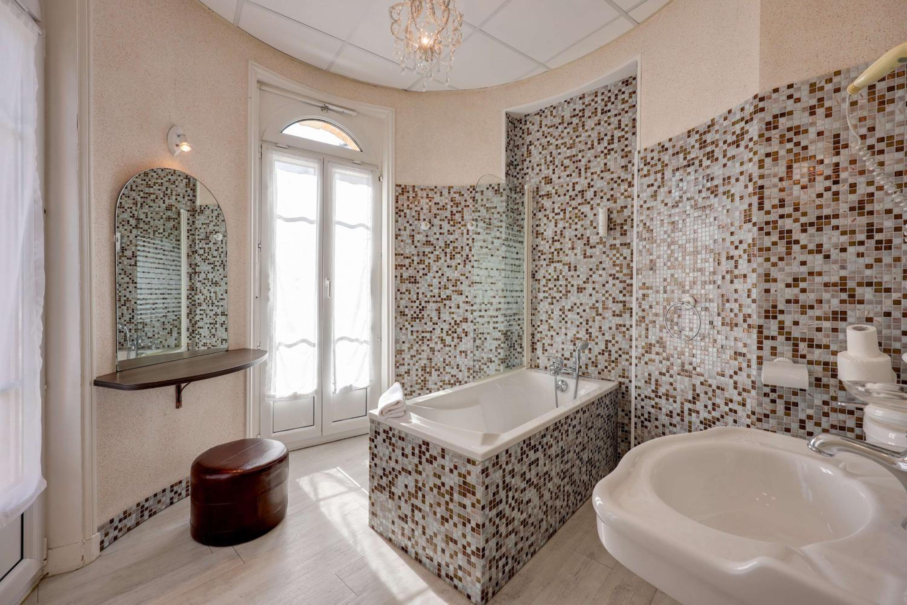Chambre Deluxe Double ou Lits Jumeaux