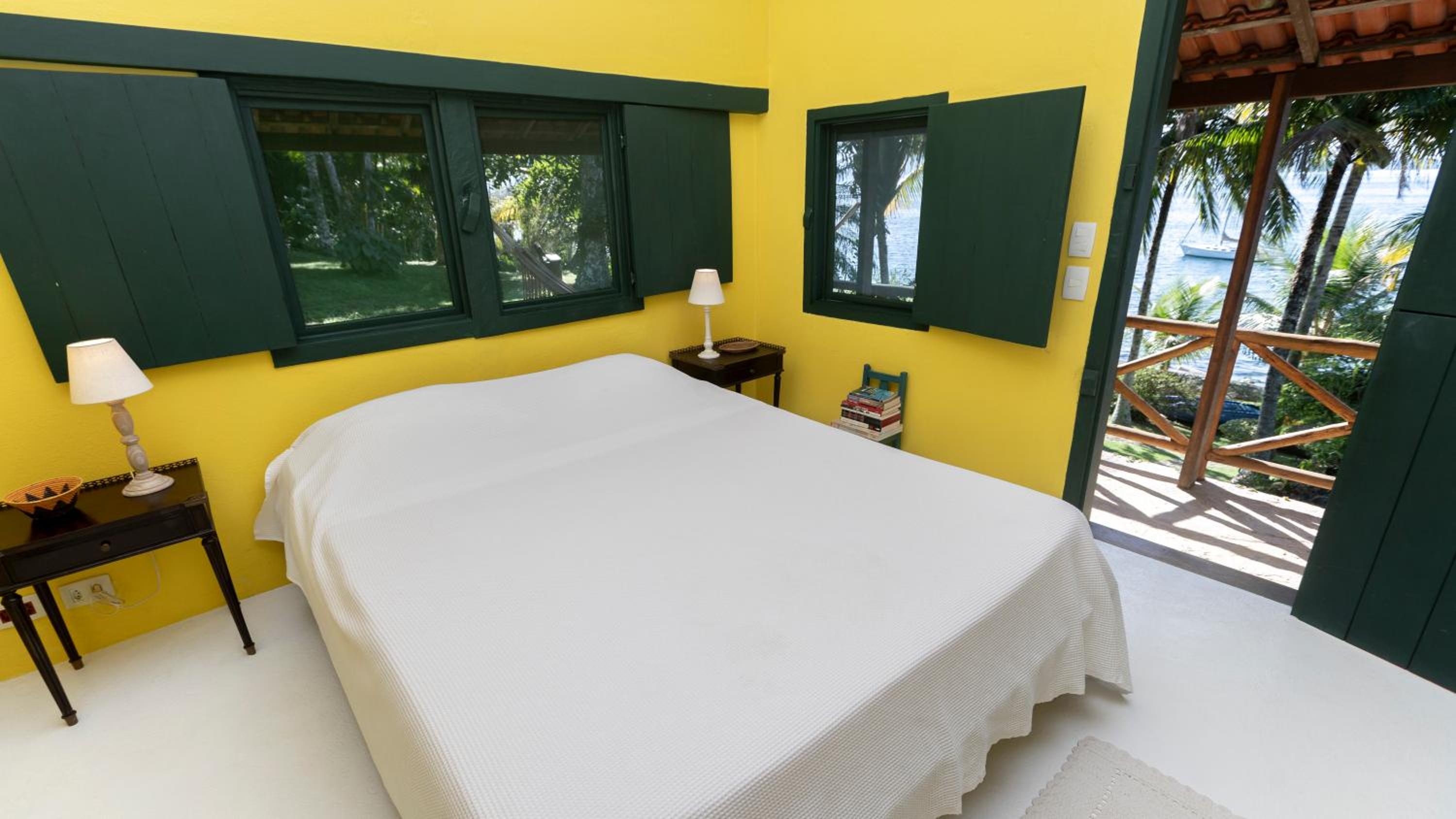Two-Bedroom House photo 3