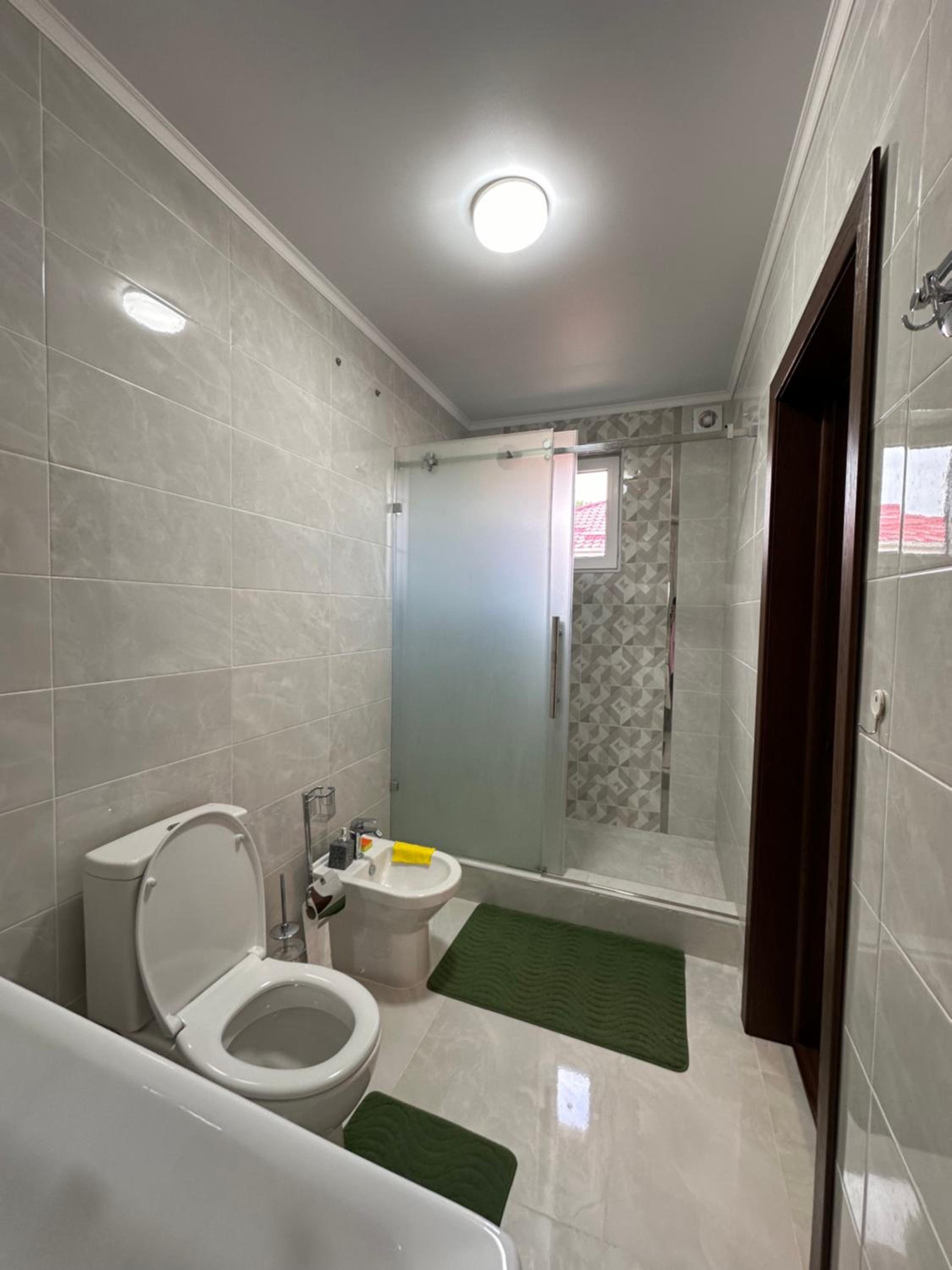 Four-Bedroom House photo 2