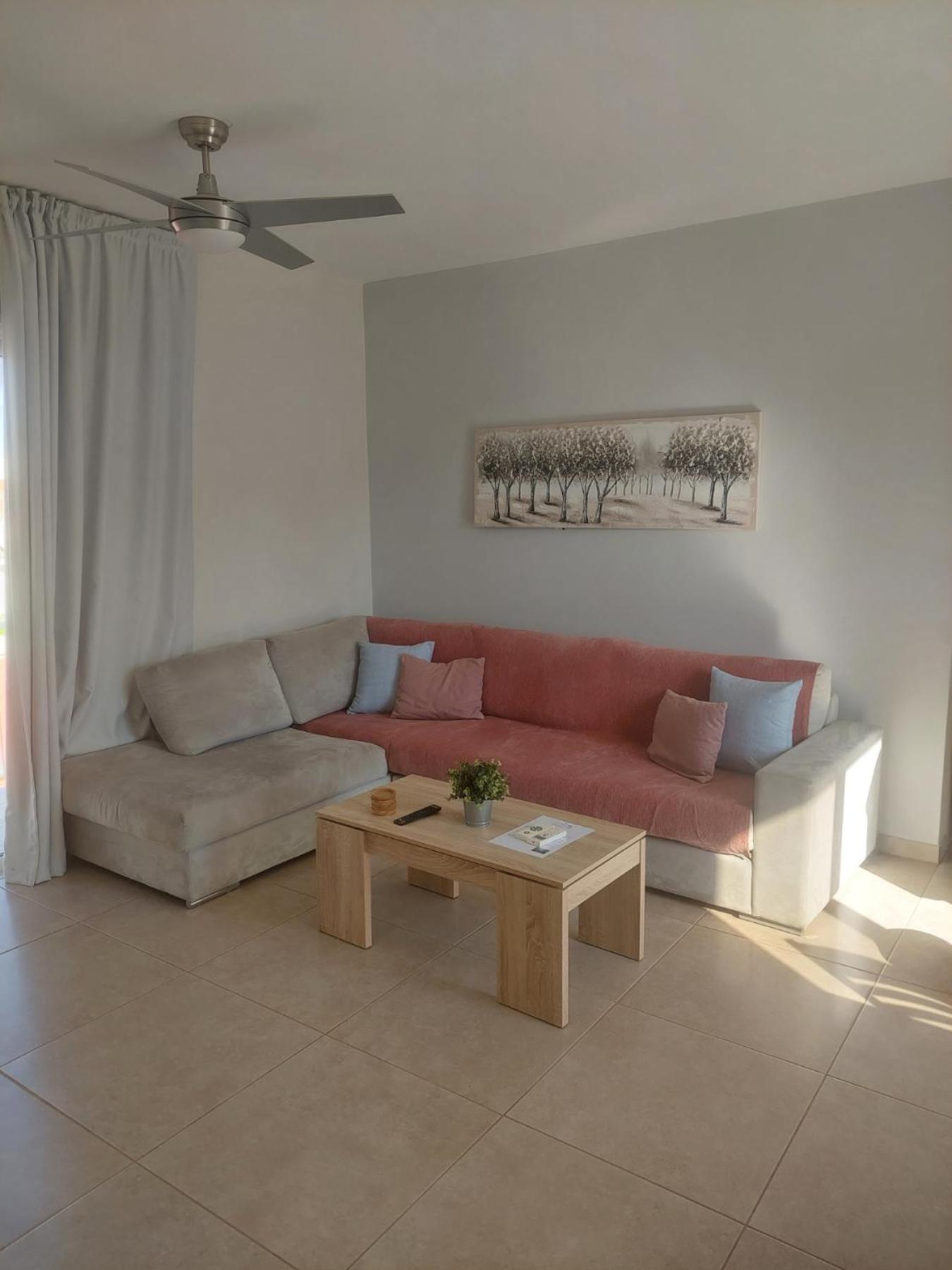Deluxe Double Room with Side Sea View - Photo 1