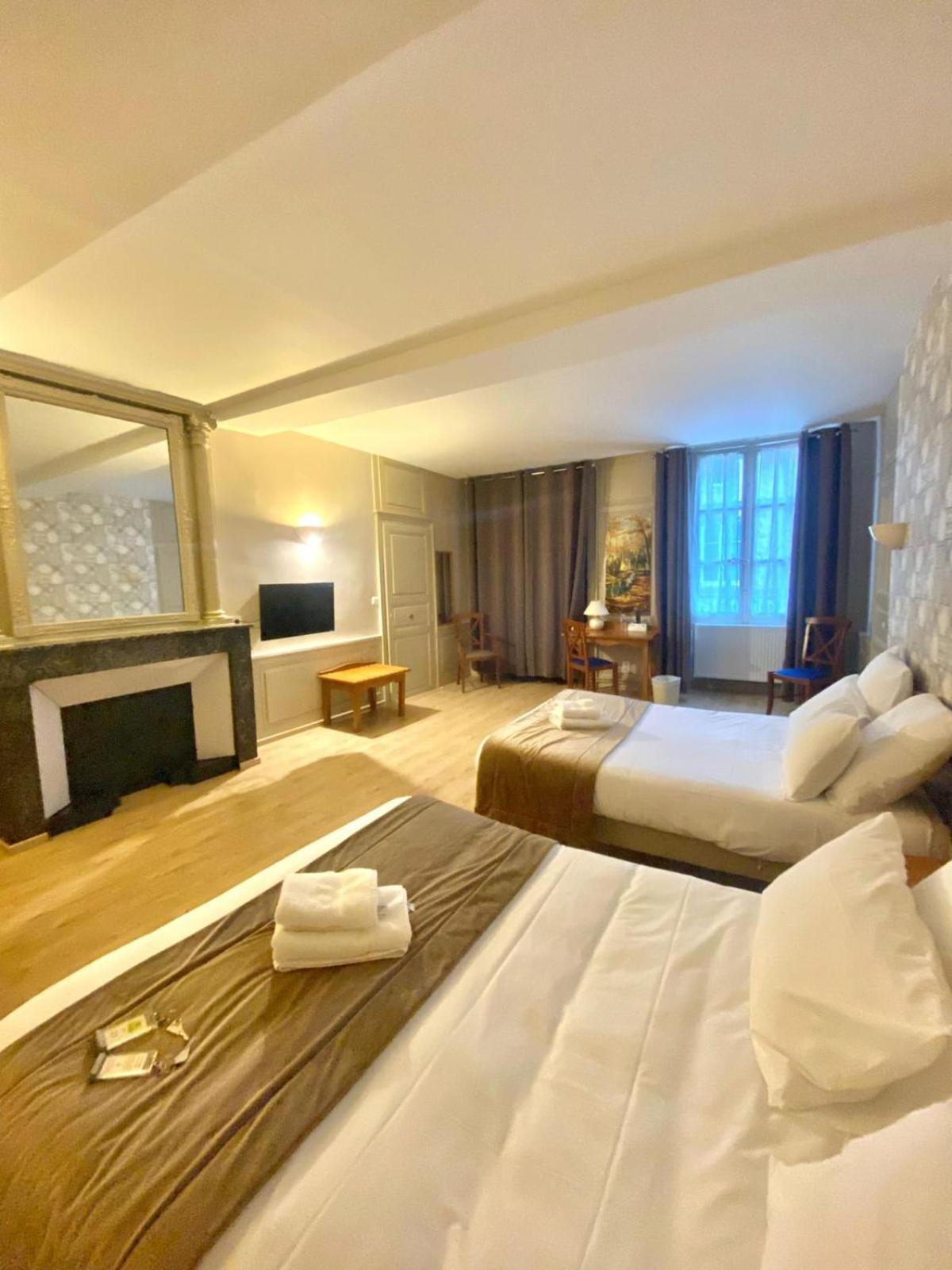 Quadruple Room - Photo 3