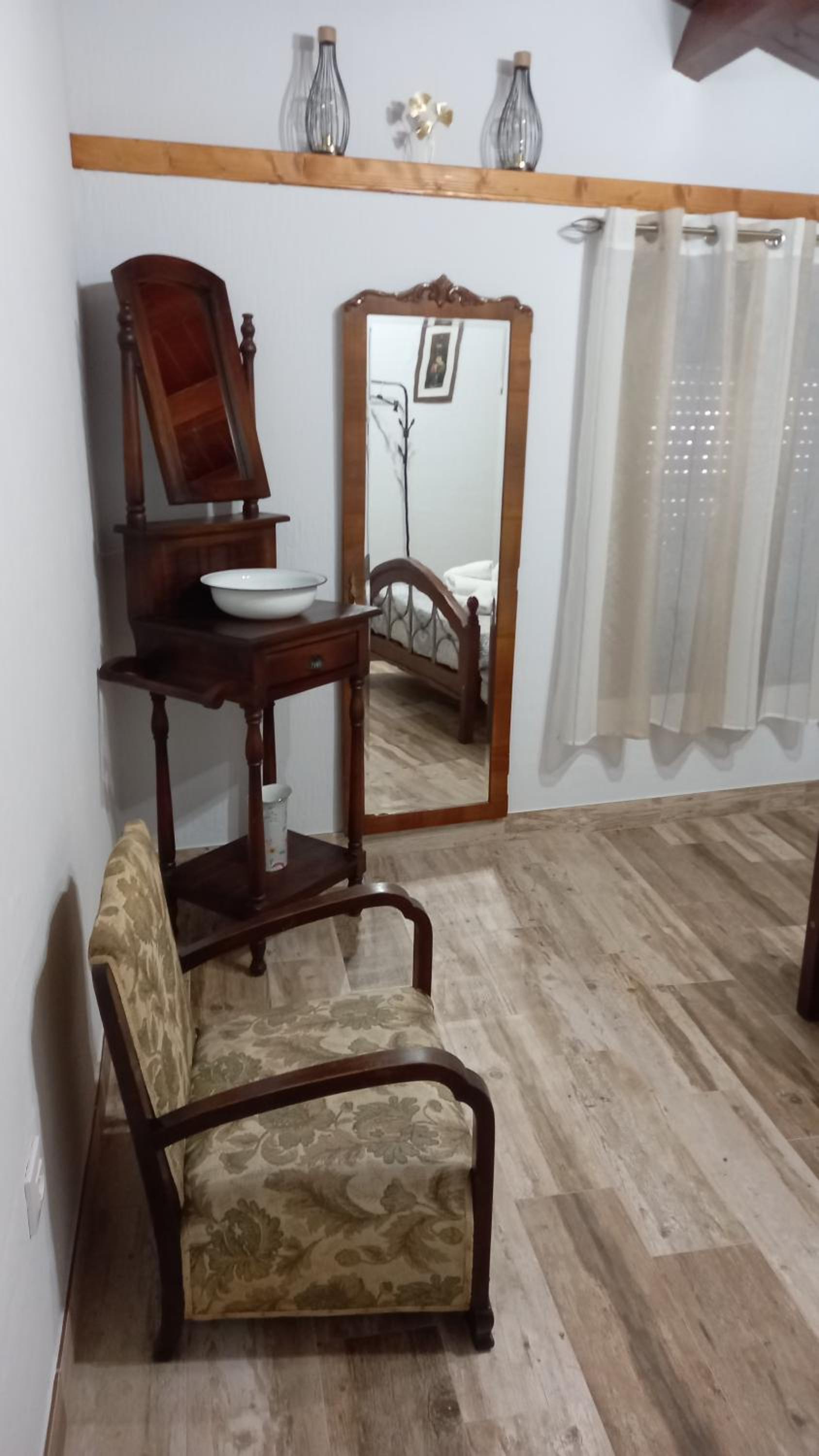 Casa de Seis Habitaciones