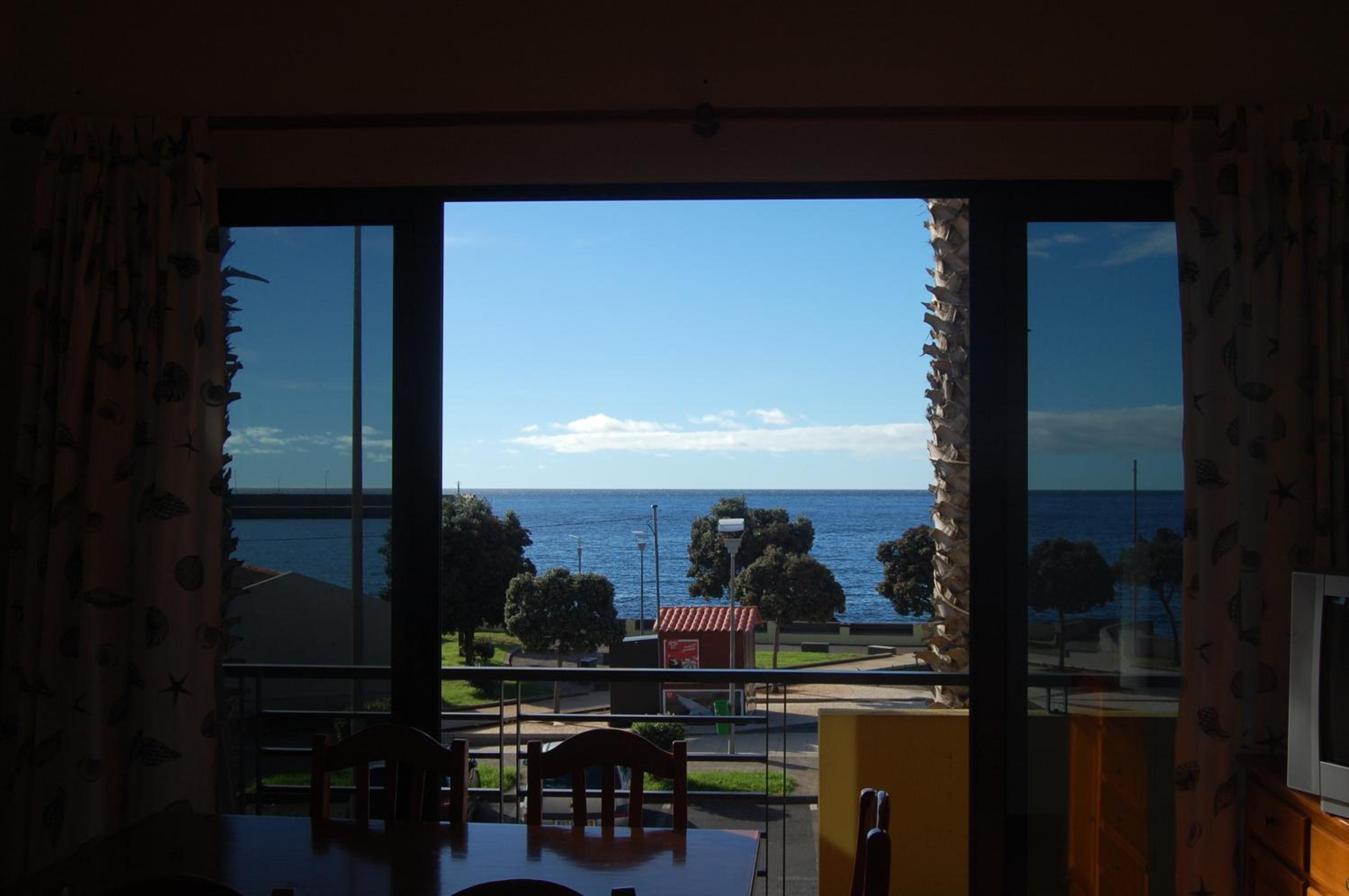 Two-Bedroom Apartment with Sea View photo 3