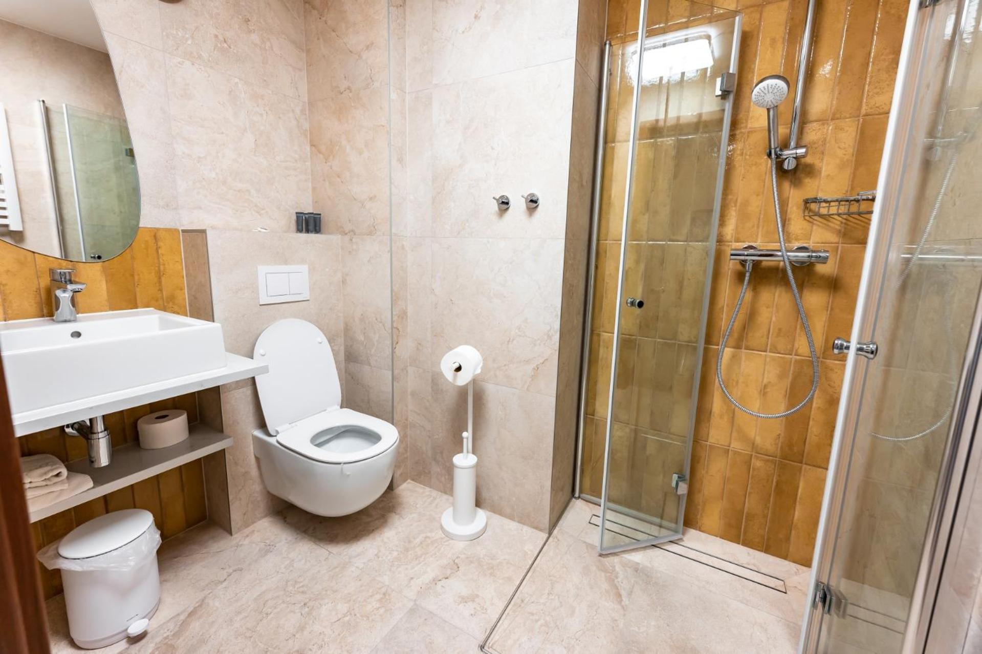Superior Double Room - Photo 2