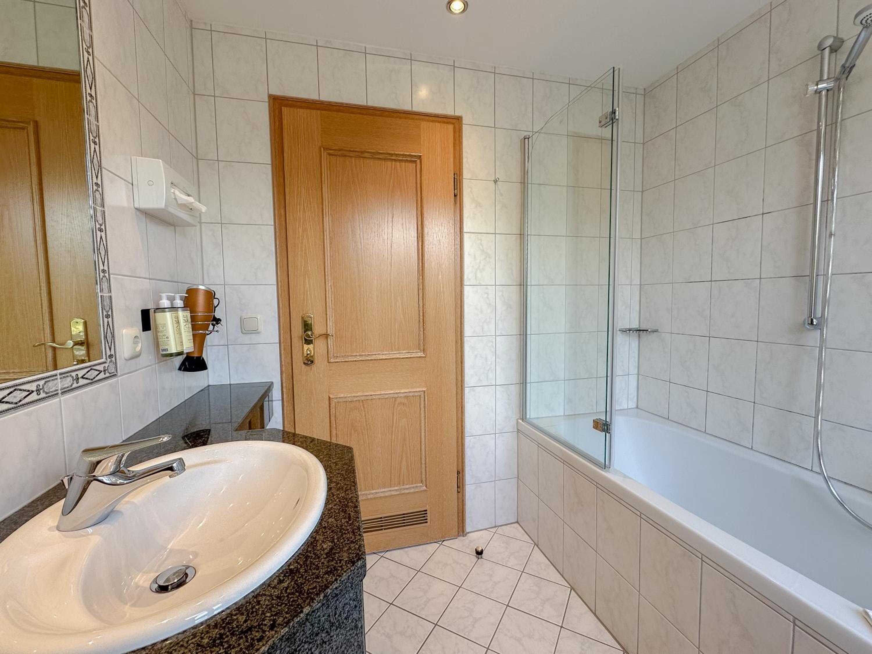 Triple Room - Photo 2