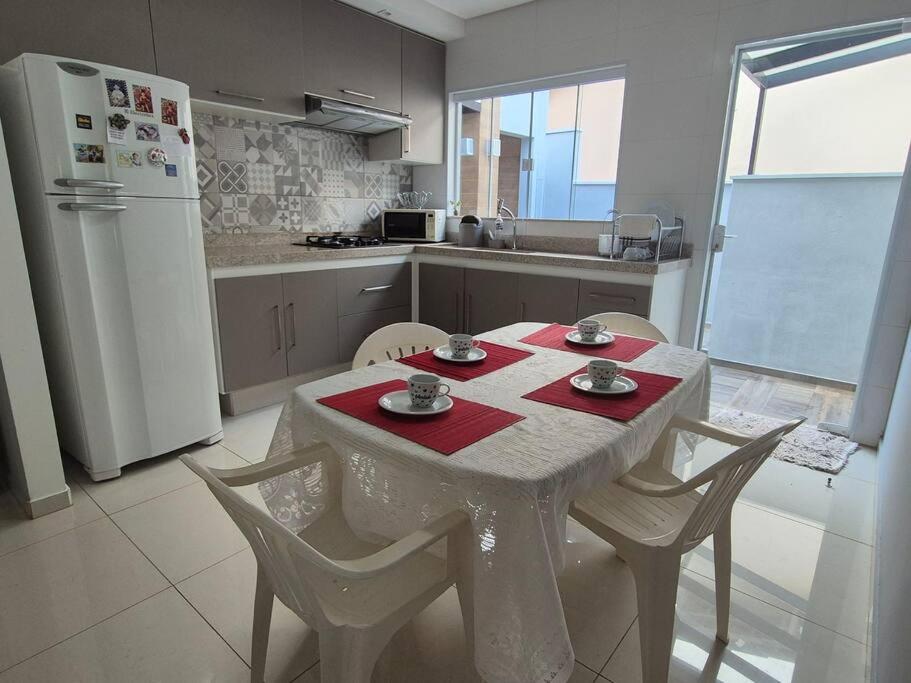 Three-Bedroom House photo 3