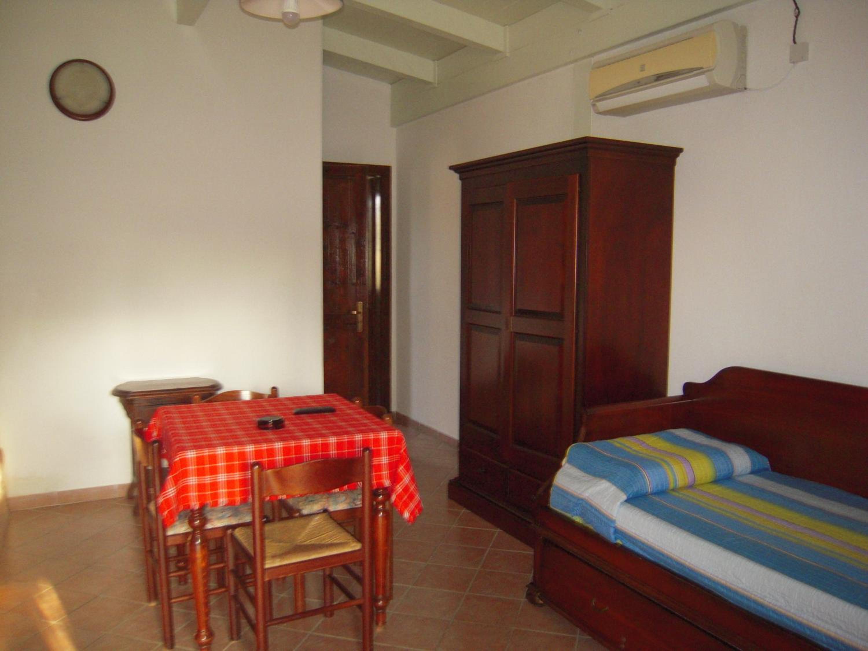 One-Bedroom Bungalow