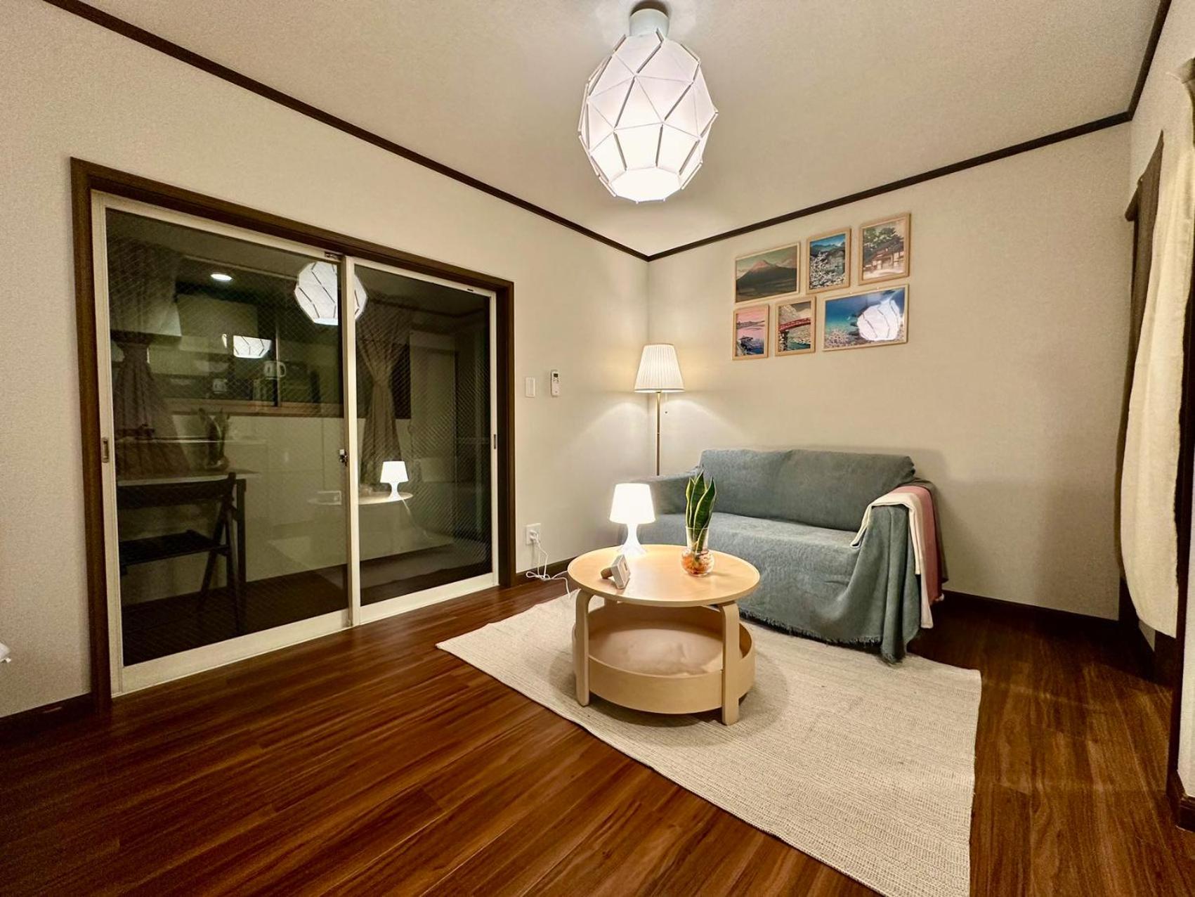One-Bedroom Apartment photo 2
