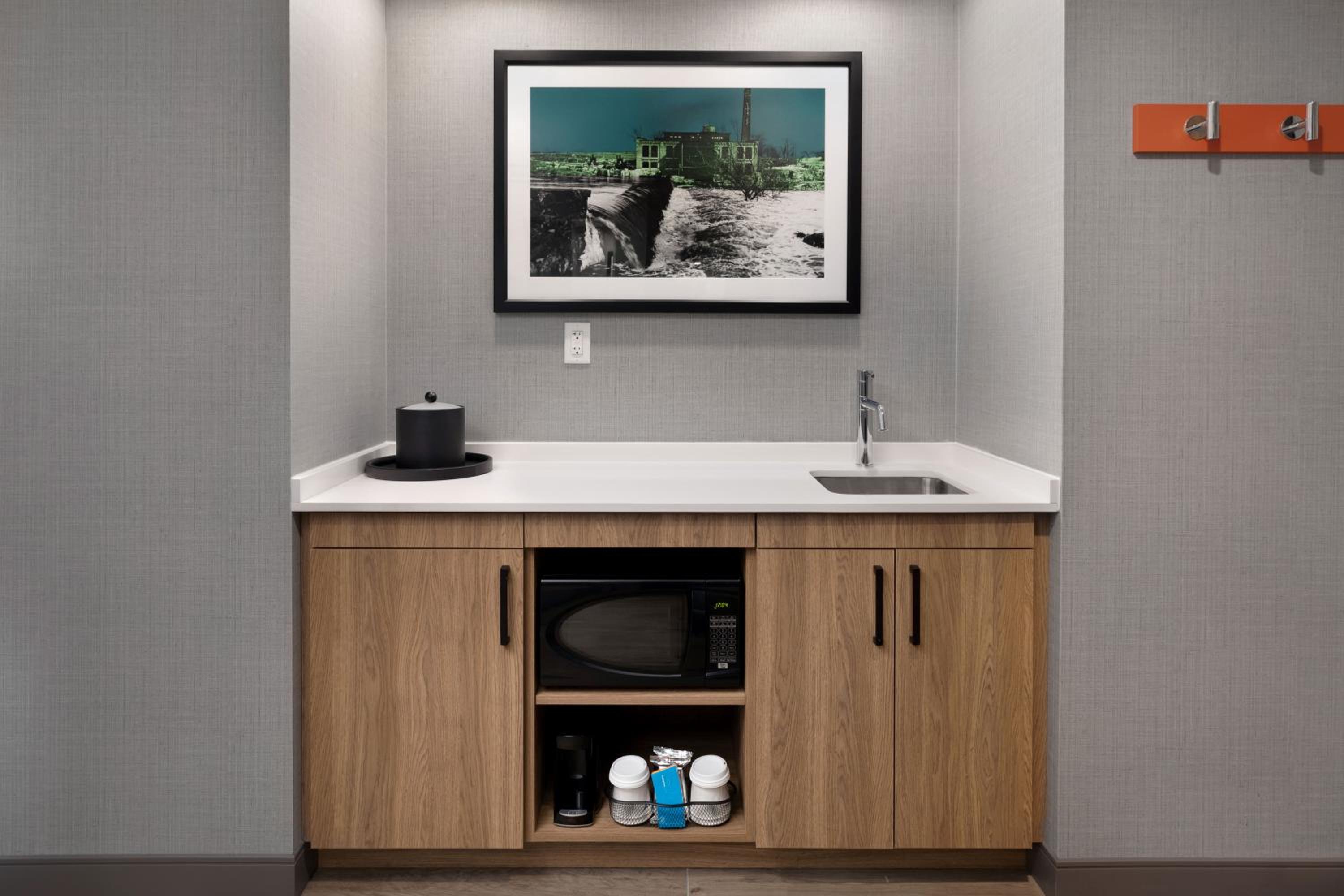 King Studio Suite - Non Smoking - Photo 2