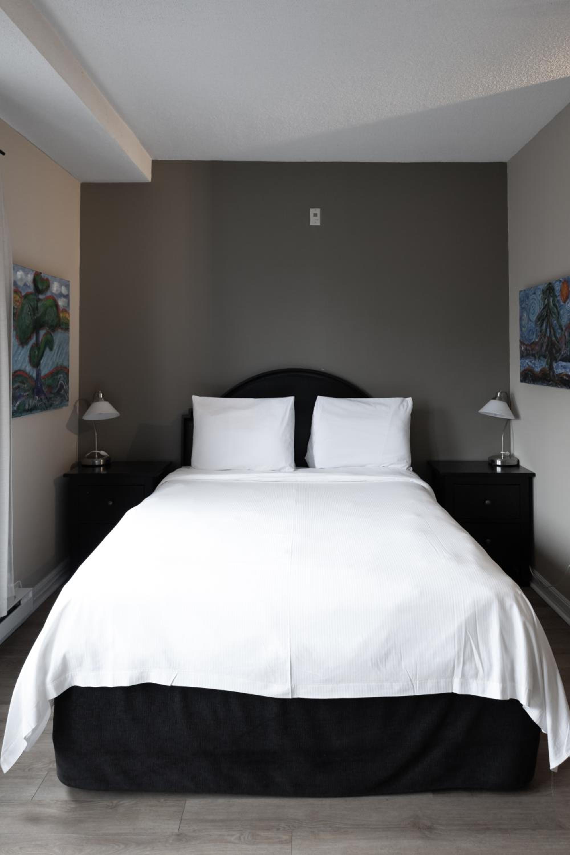 Standard Queen Room - Photo 2
