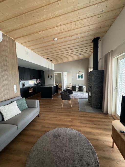 Three-Bedroom Chalet photo 3