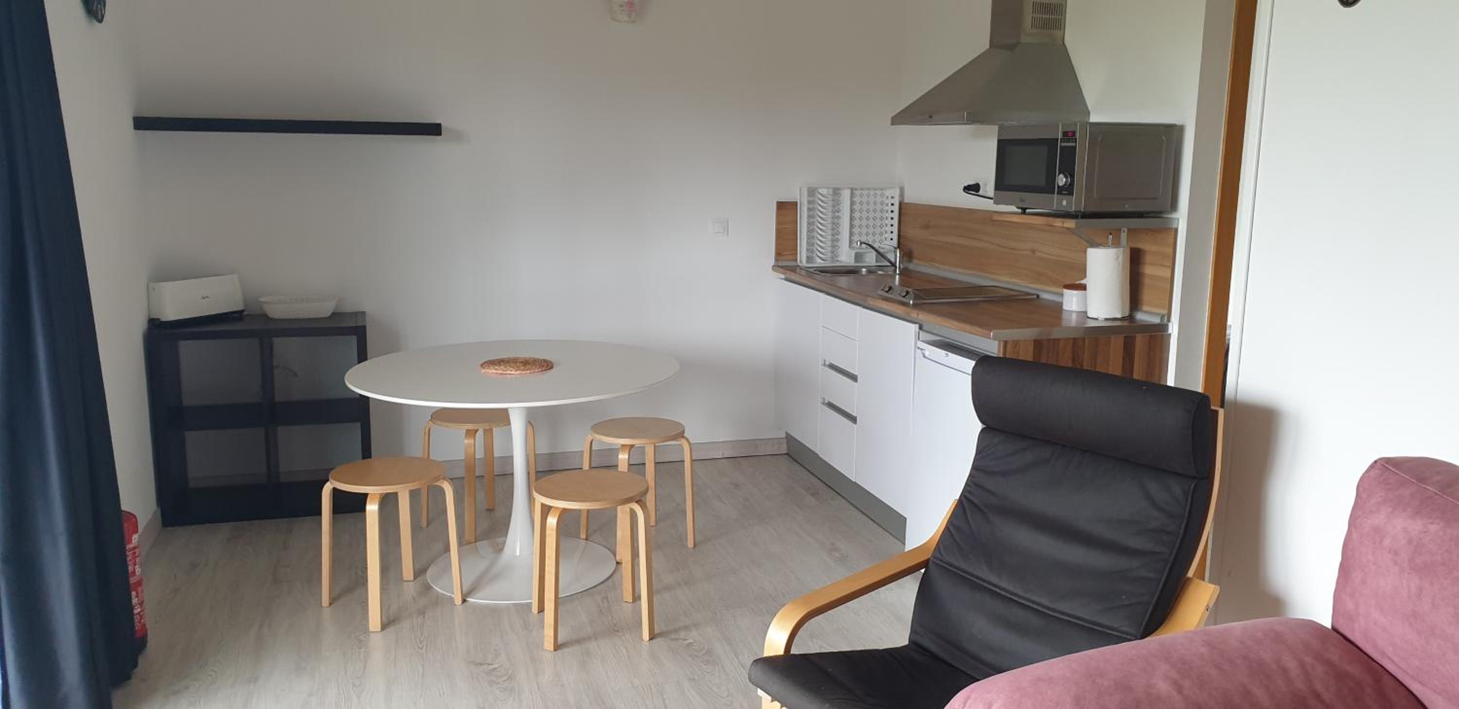 Two-Bedroom Bungalow - Photo 38