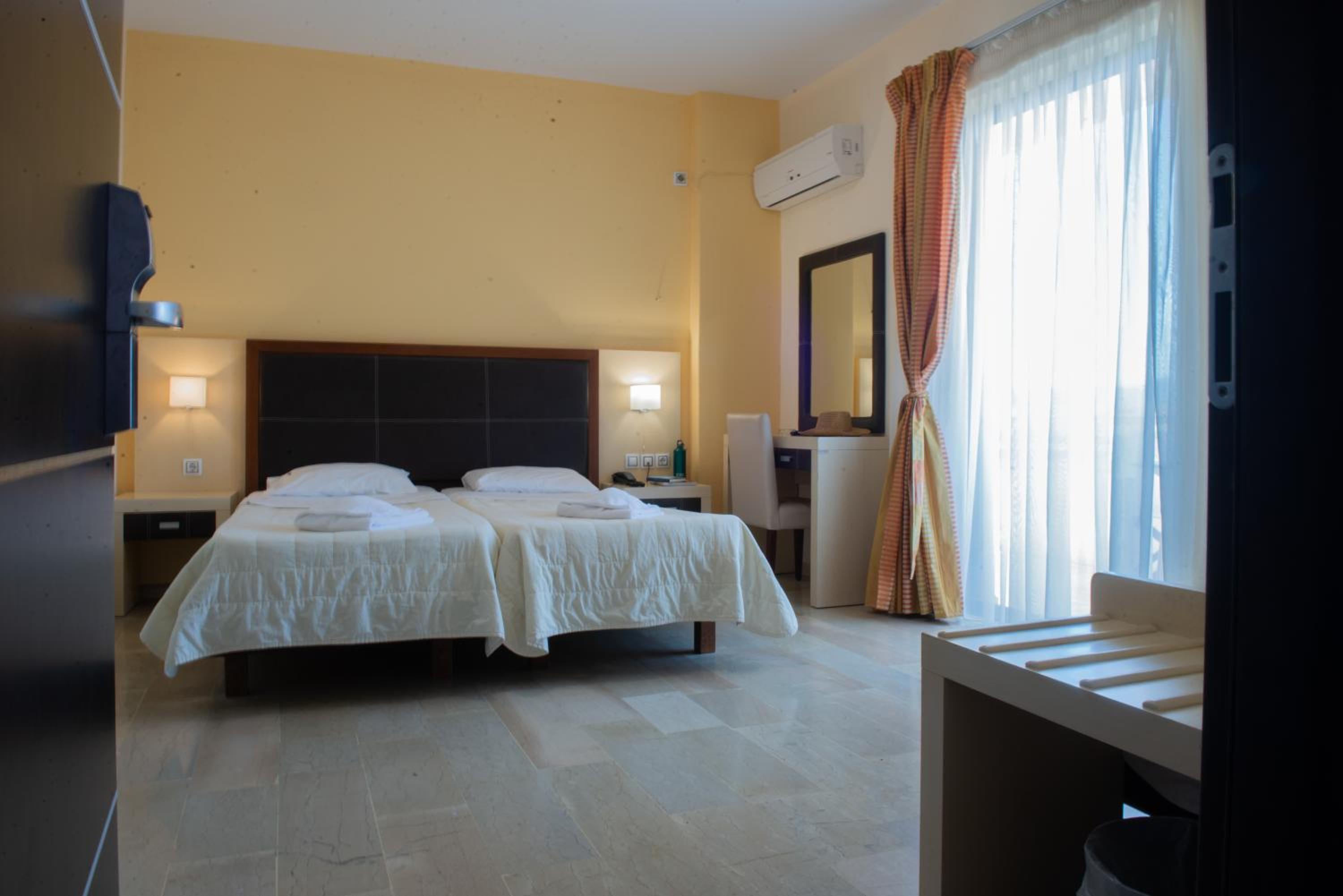 Triple Room with Balcony photo 2
