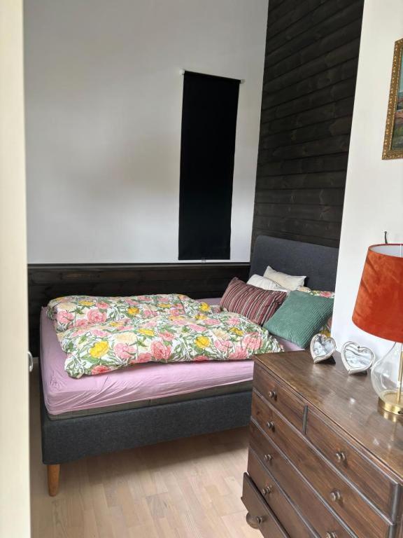 Three-Bedroom House photo 1