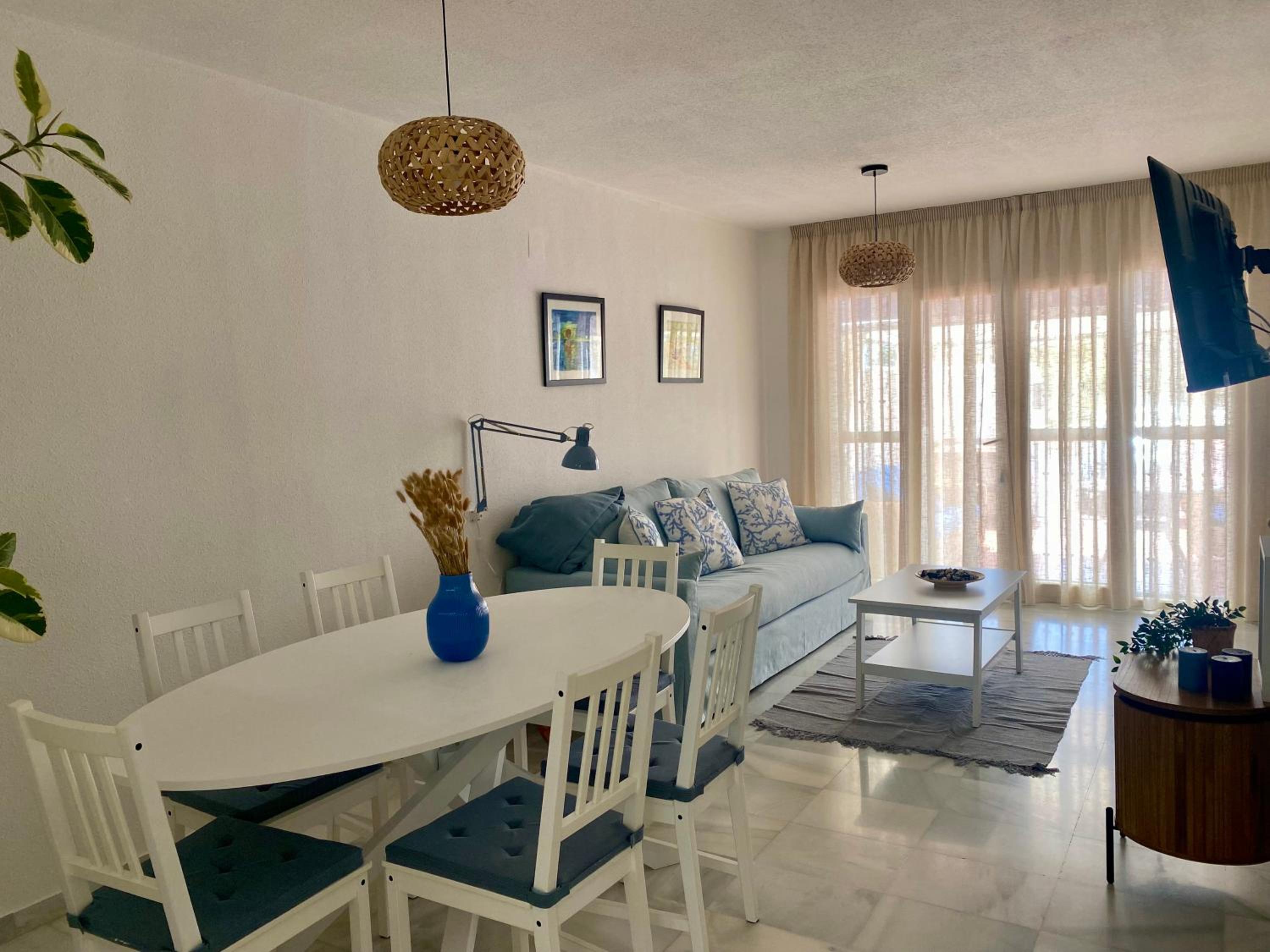 Casa de cuatro habitaciones