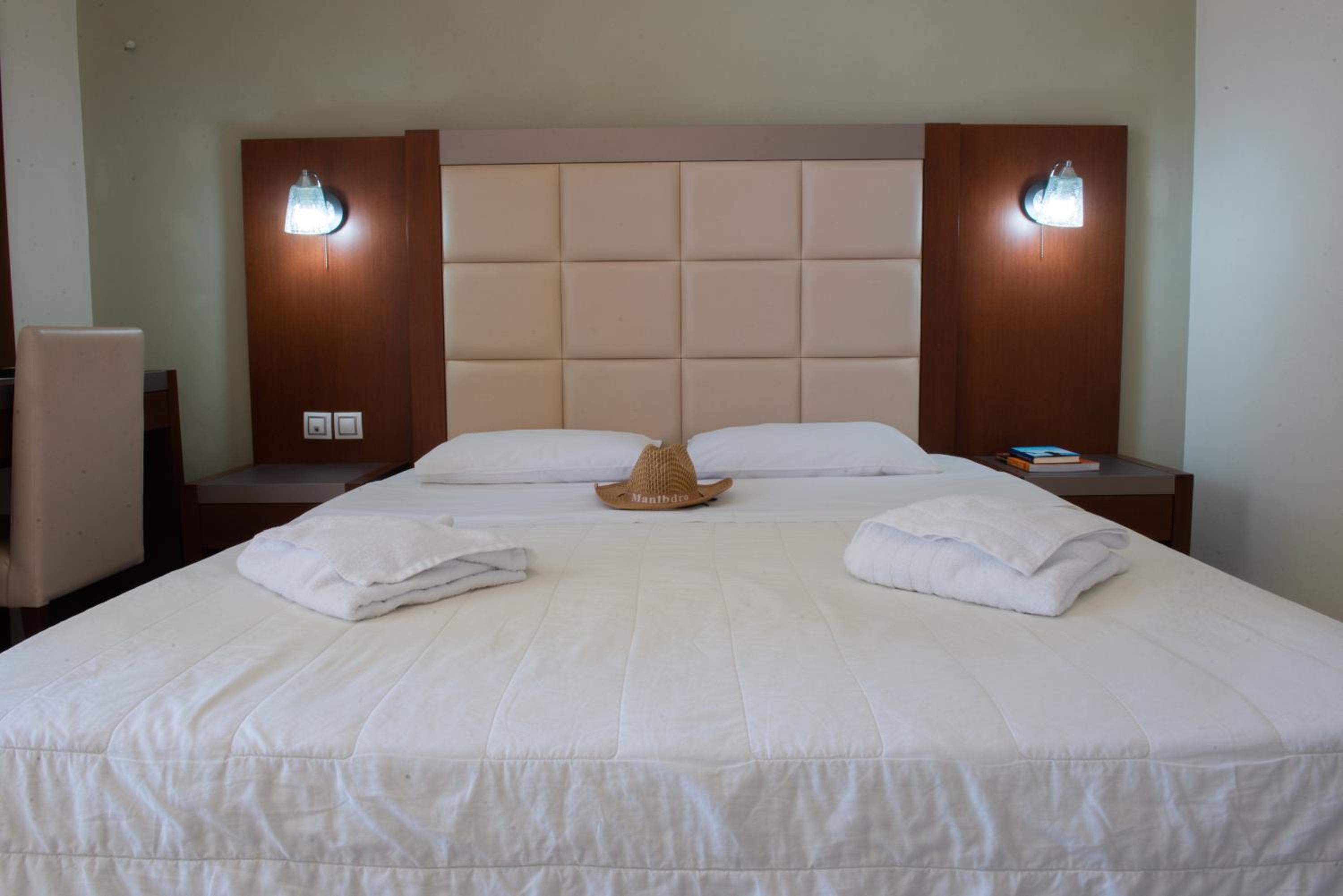 Superior Triple Room with Sea View