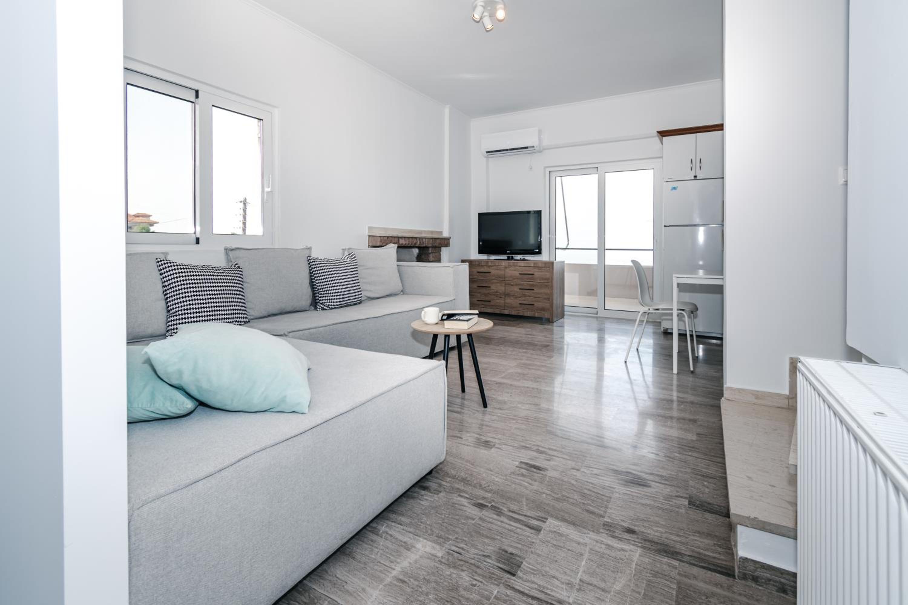 Three-Bedroom Vacation Home  photo 1