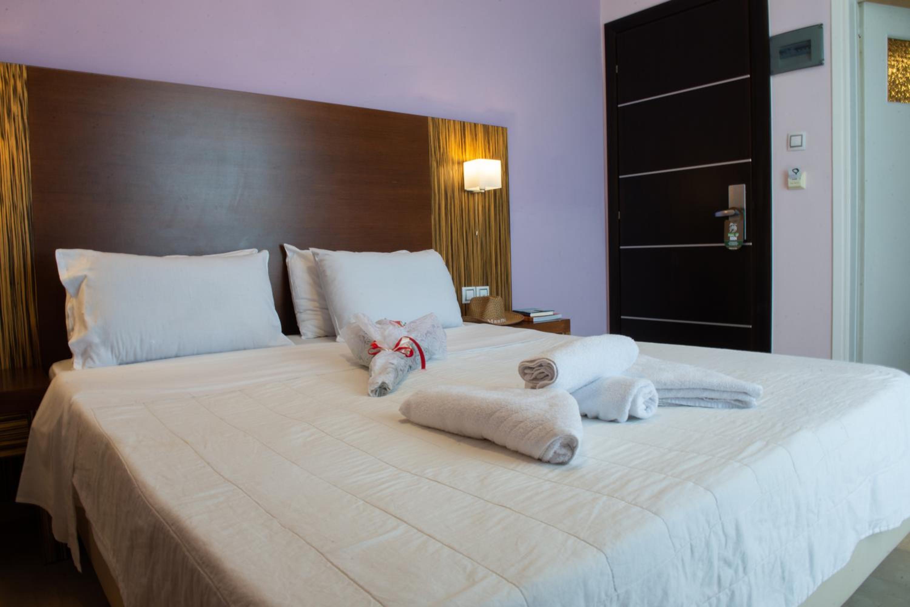 Double Room With Balcony photo 3