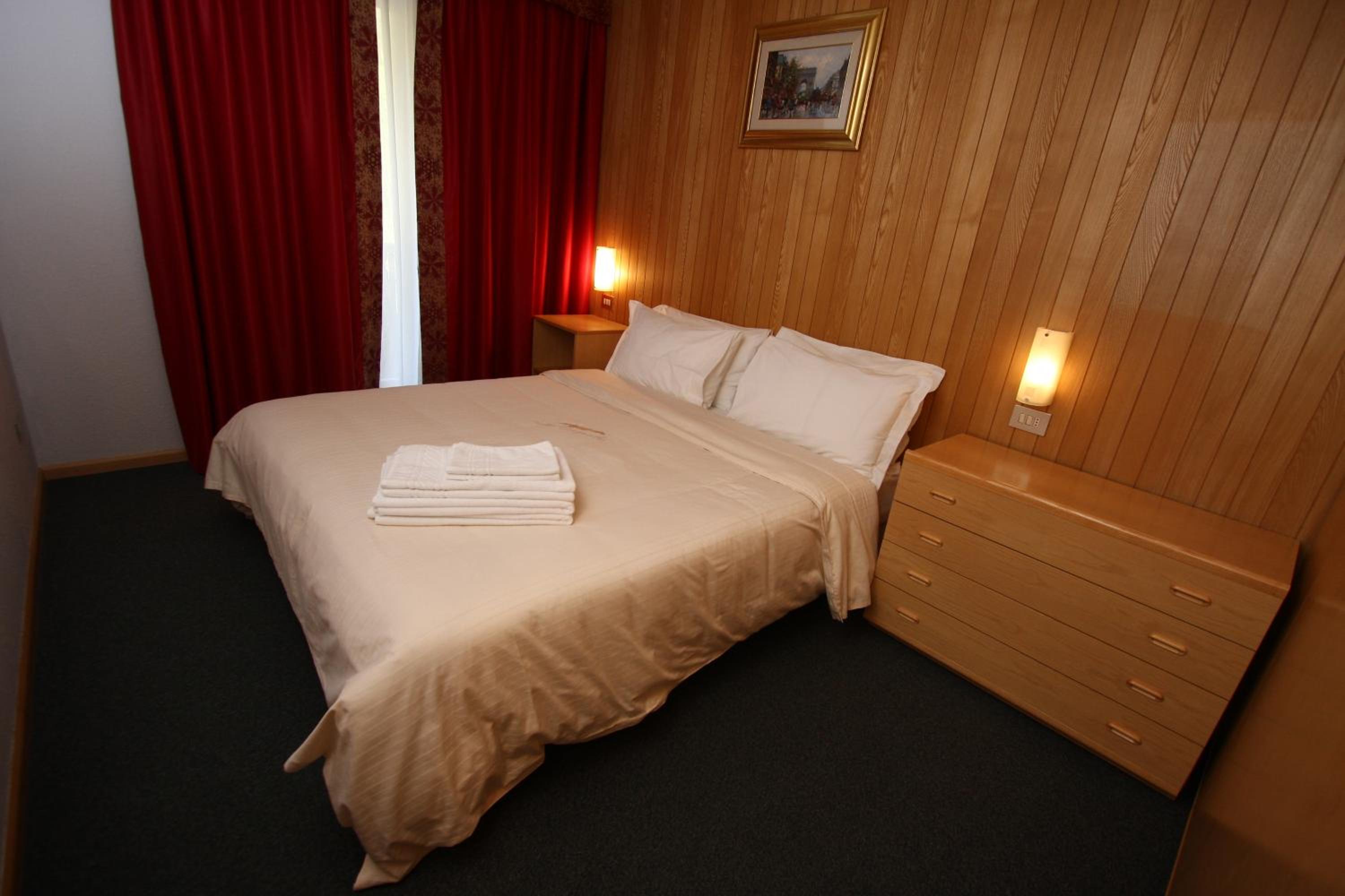Suite with Balcony photo 3