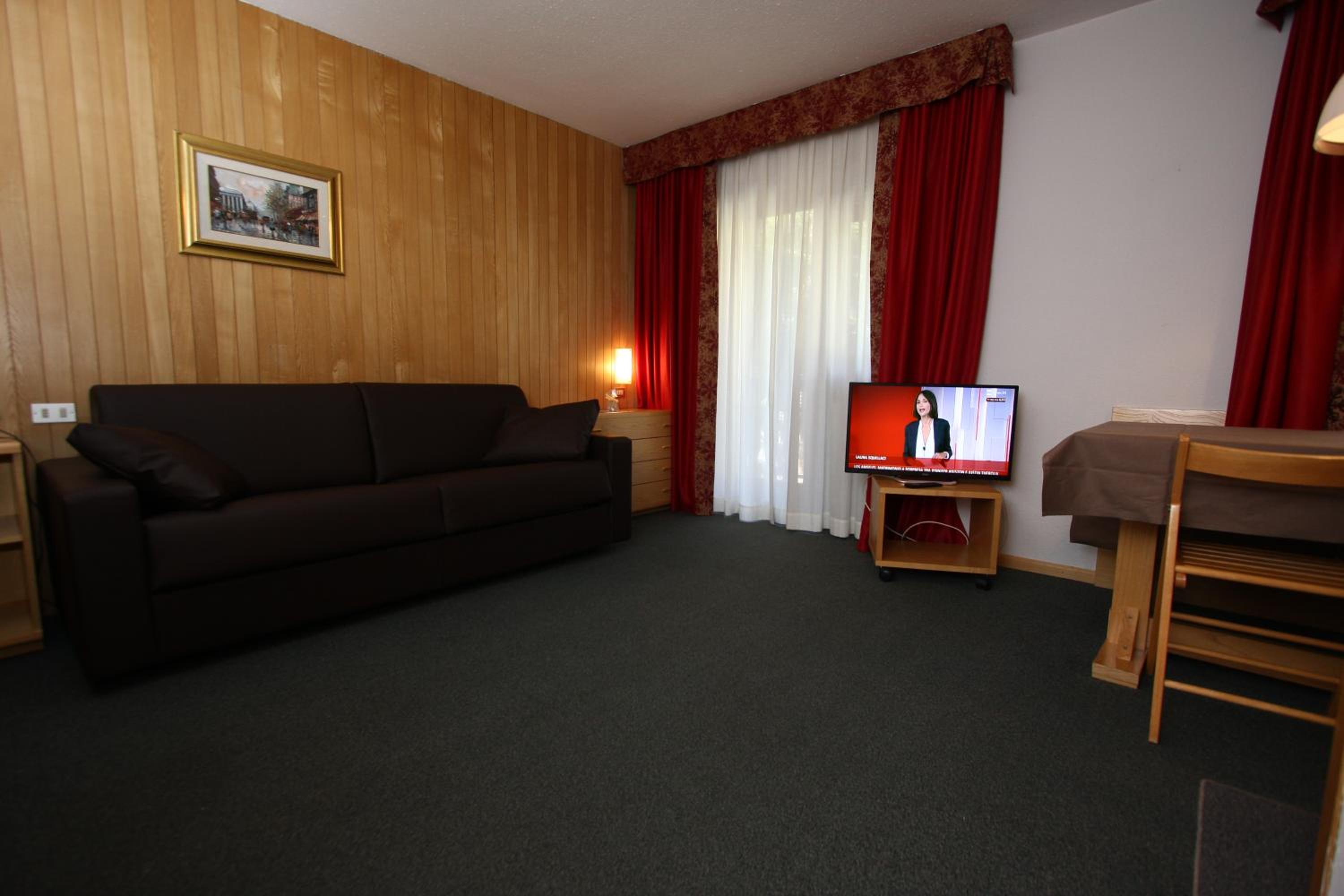 Suite with Balcony photo 2