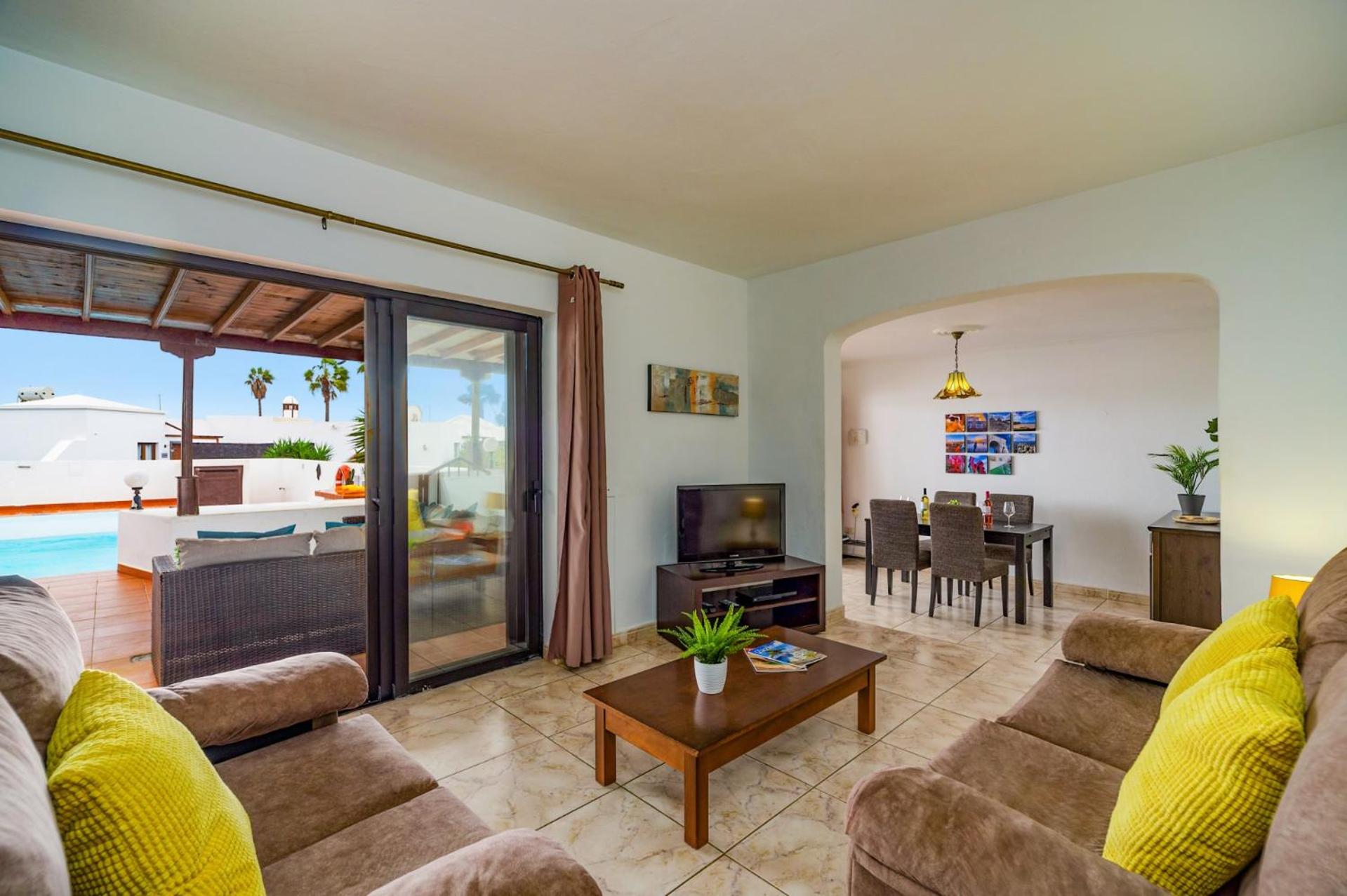 Villa de Tres Habitaciones
