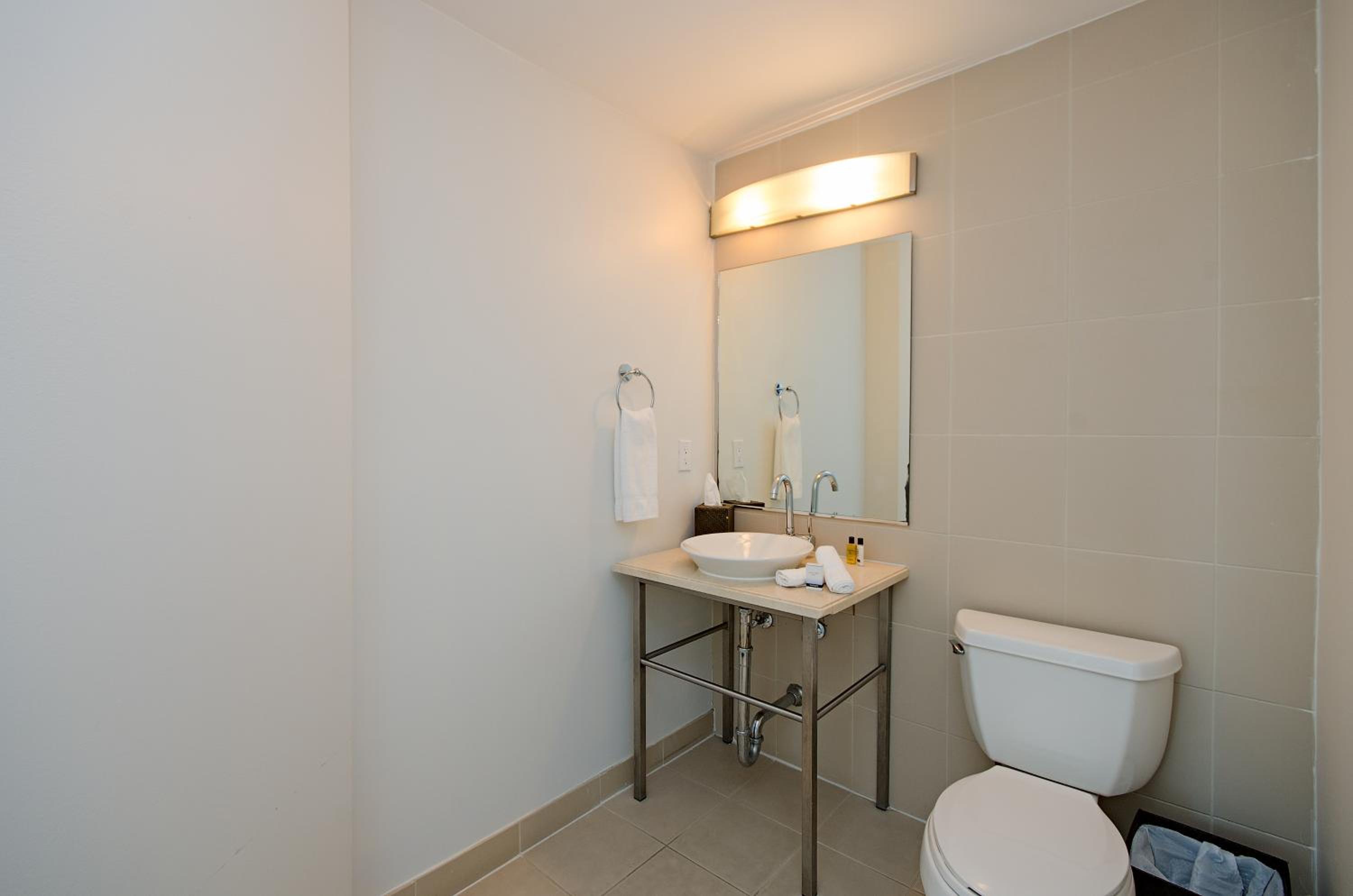 Two-Bedroom Apartment Sea View with Balcony photo 3