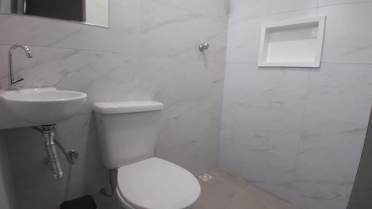 Standard Double Room - Photo 2