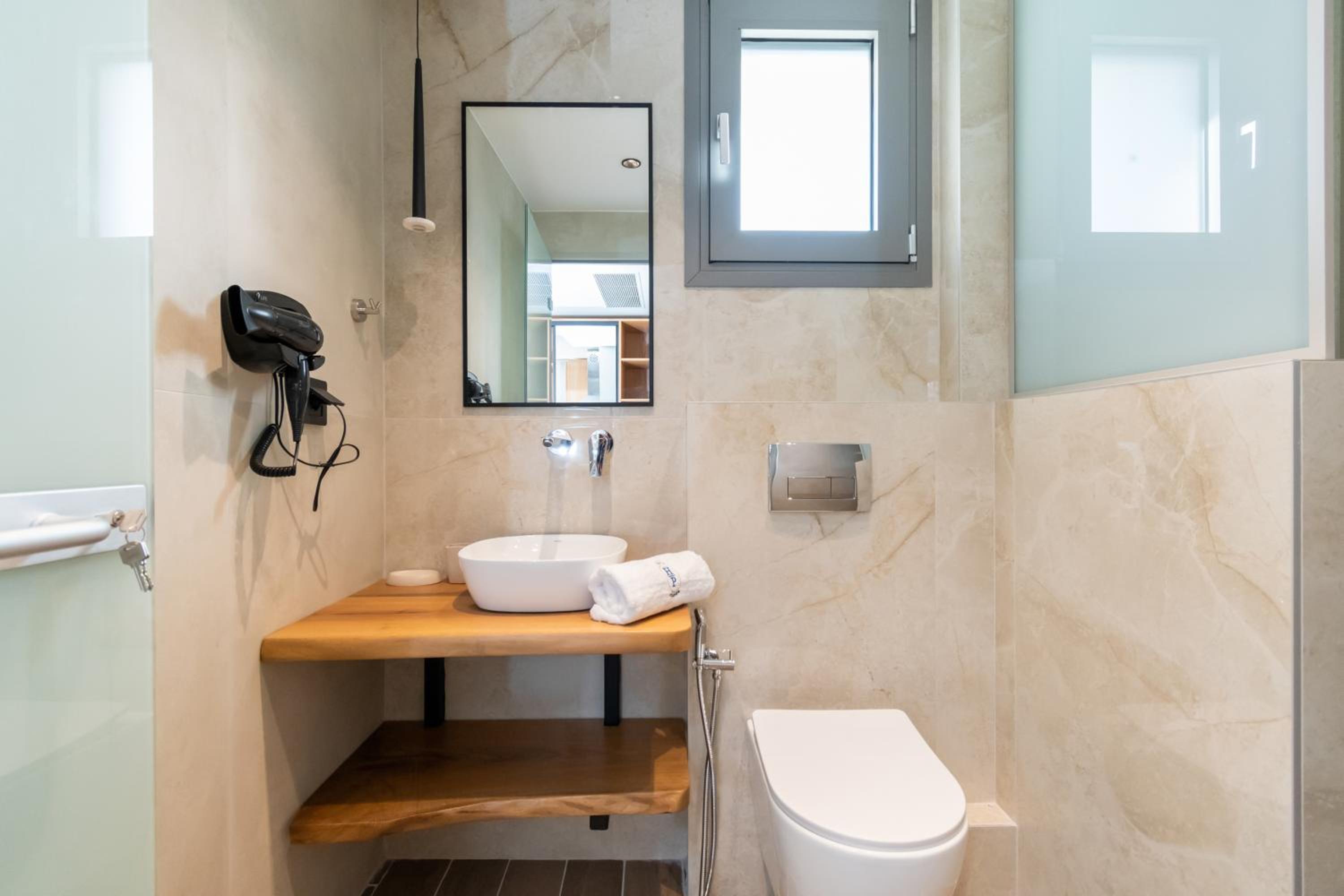 Triple Room with Balcony photo 2