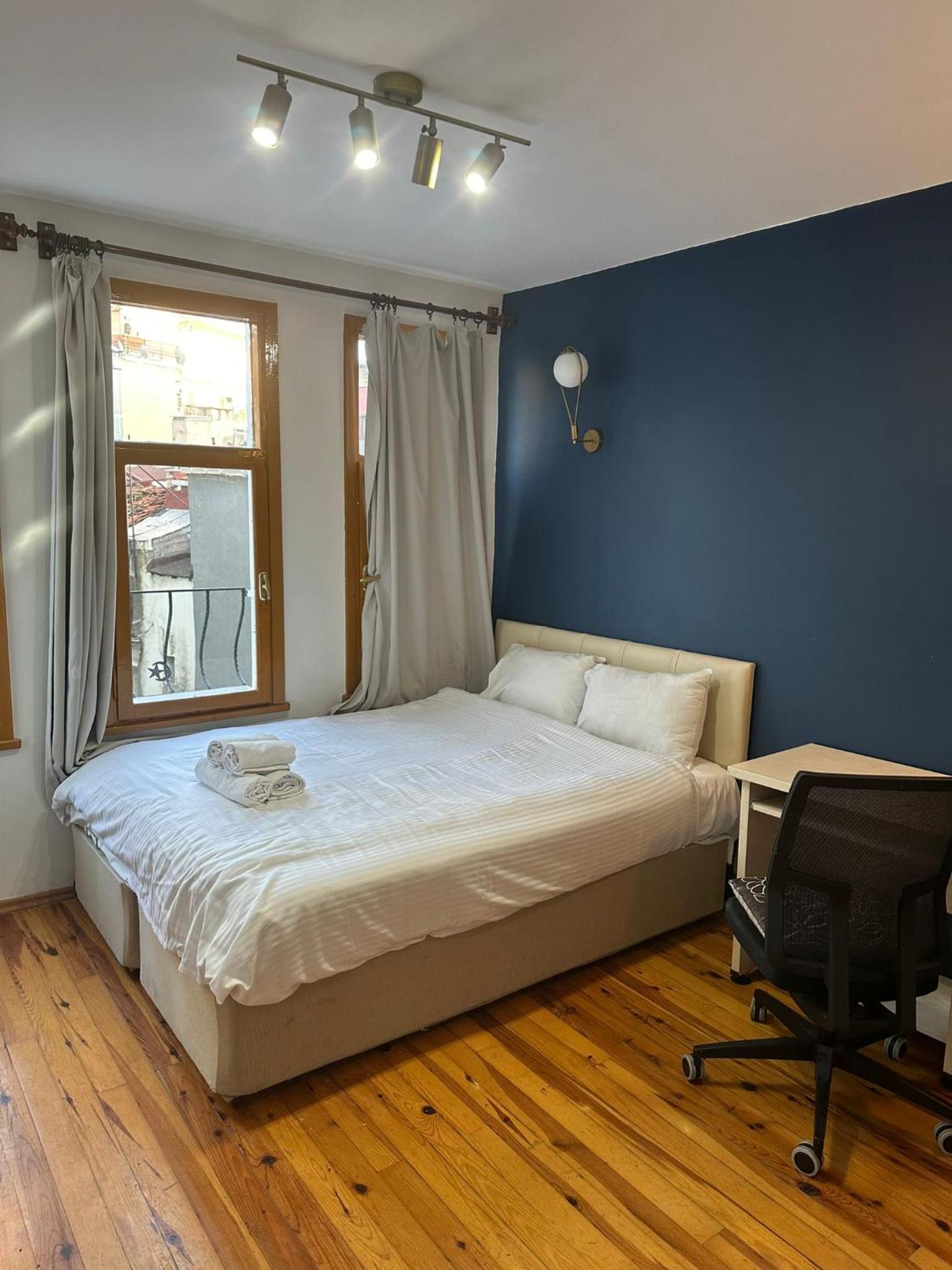 Deluxe Double Studio